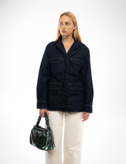 HVISK - ARCADIA METALLIC STRUCTURE - ballīšu apģērbs par outlet cenām - sheeny green - 5