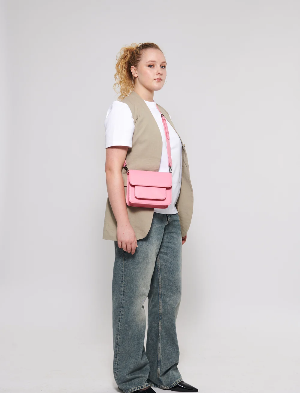 HVISK Cayman Pocket Soft Structure Crossbody Bag Boozt