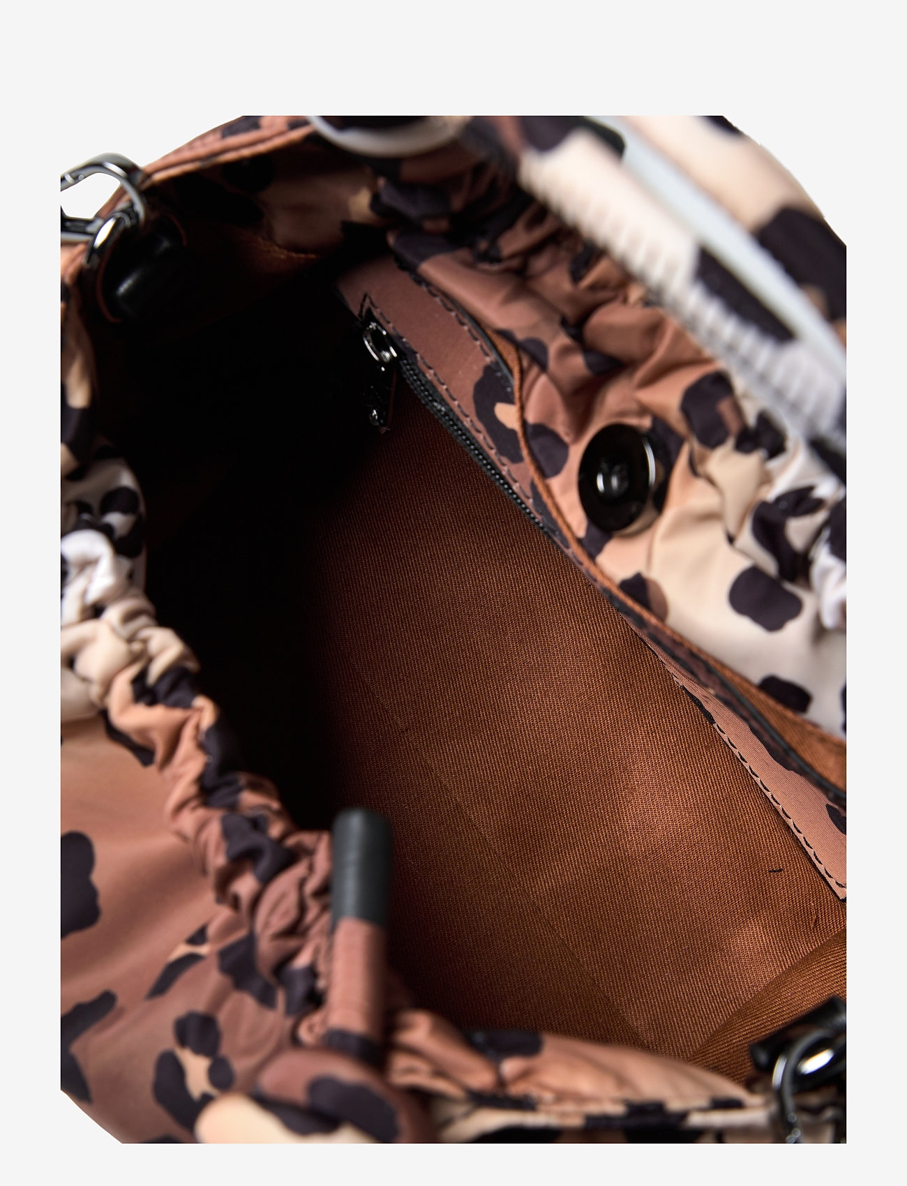 HVISK - JOLLY TWILL PRINT - damen - leopard - 3