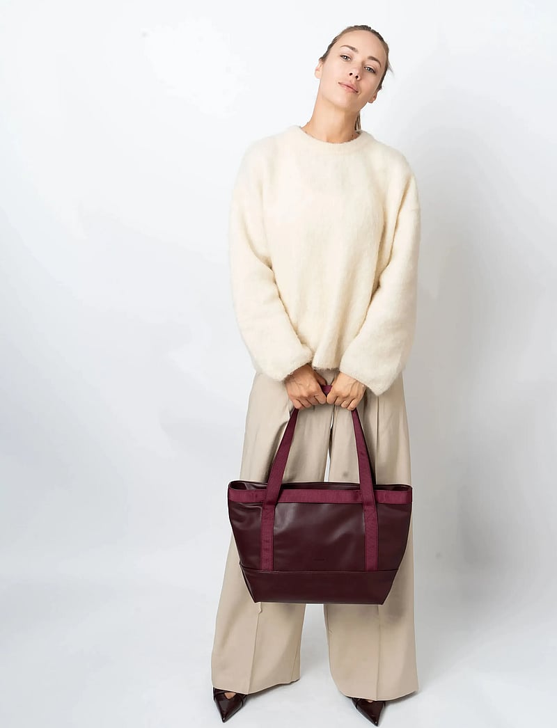 HVISK - FETCH SOFT STRUCTURE - bucket bags - midnight plum - 4