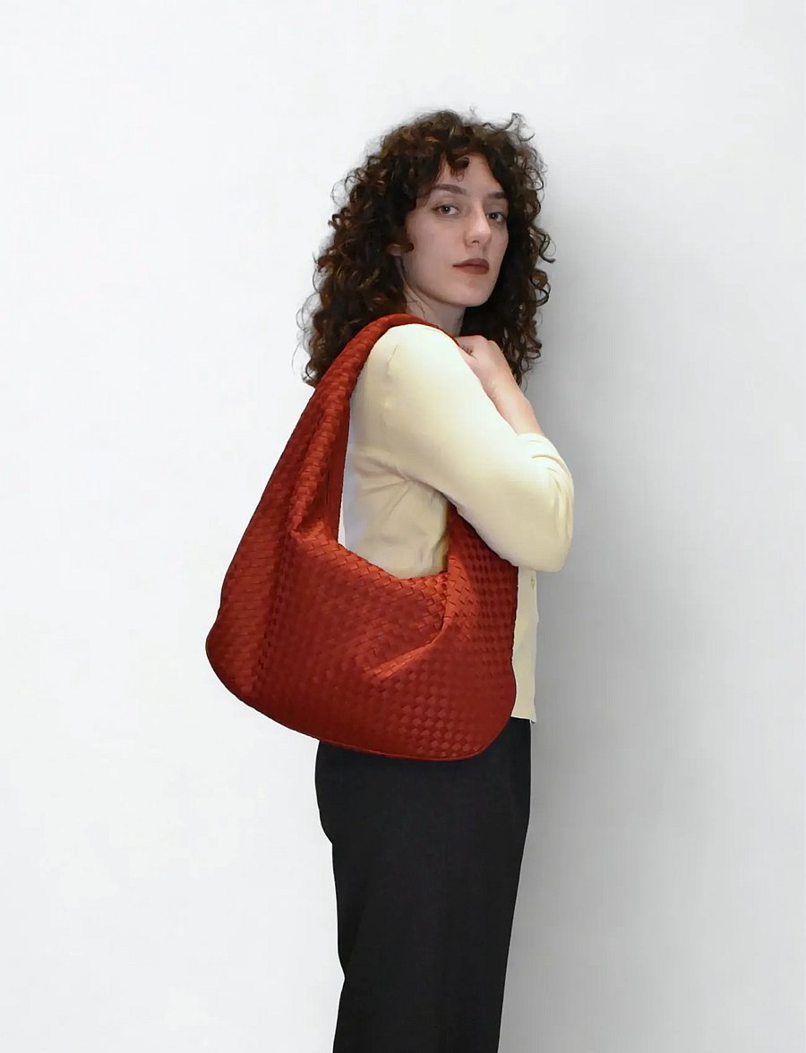 HVISK - HAZE BRAIDED NEOPRENE - tote bags - 494 scarlet red - 0