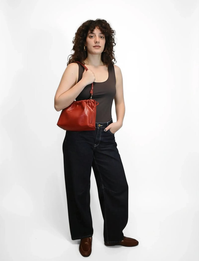 HVISK - ARCANE STROKE STRUCTURE - erilised sündmused - 494 scarlet red - 5