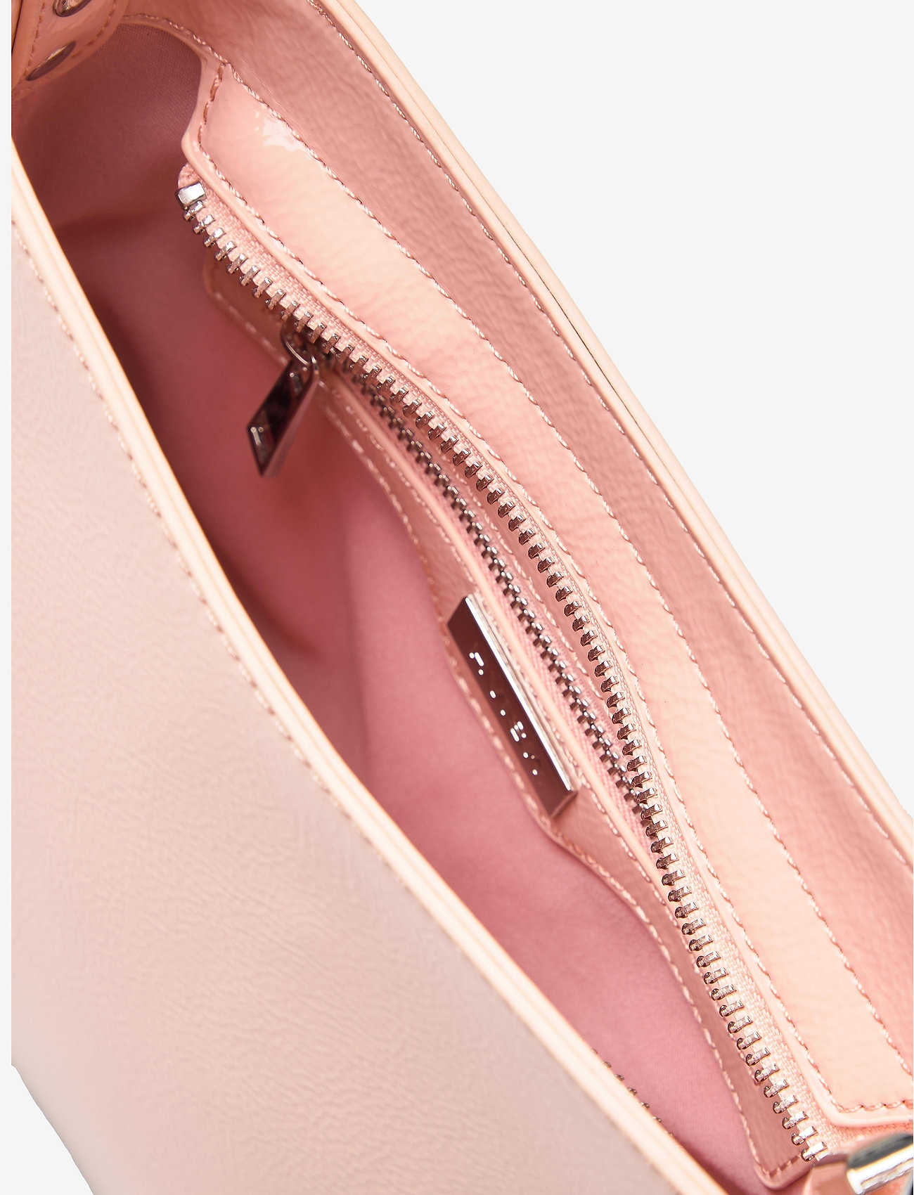 HVISK - AMBLE GLOSSY SMALL - light pink - 3