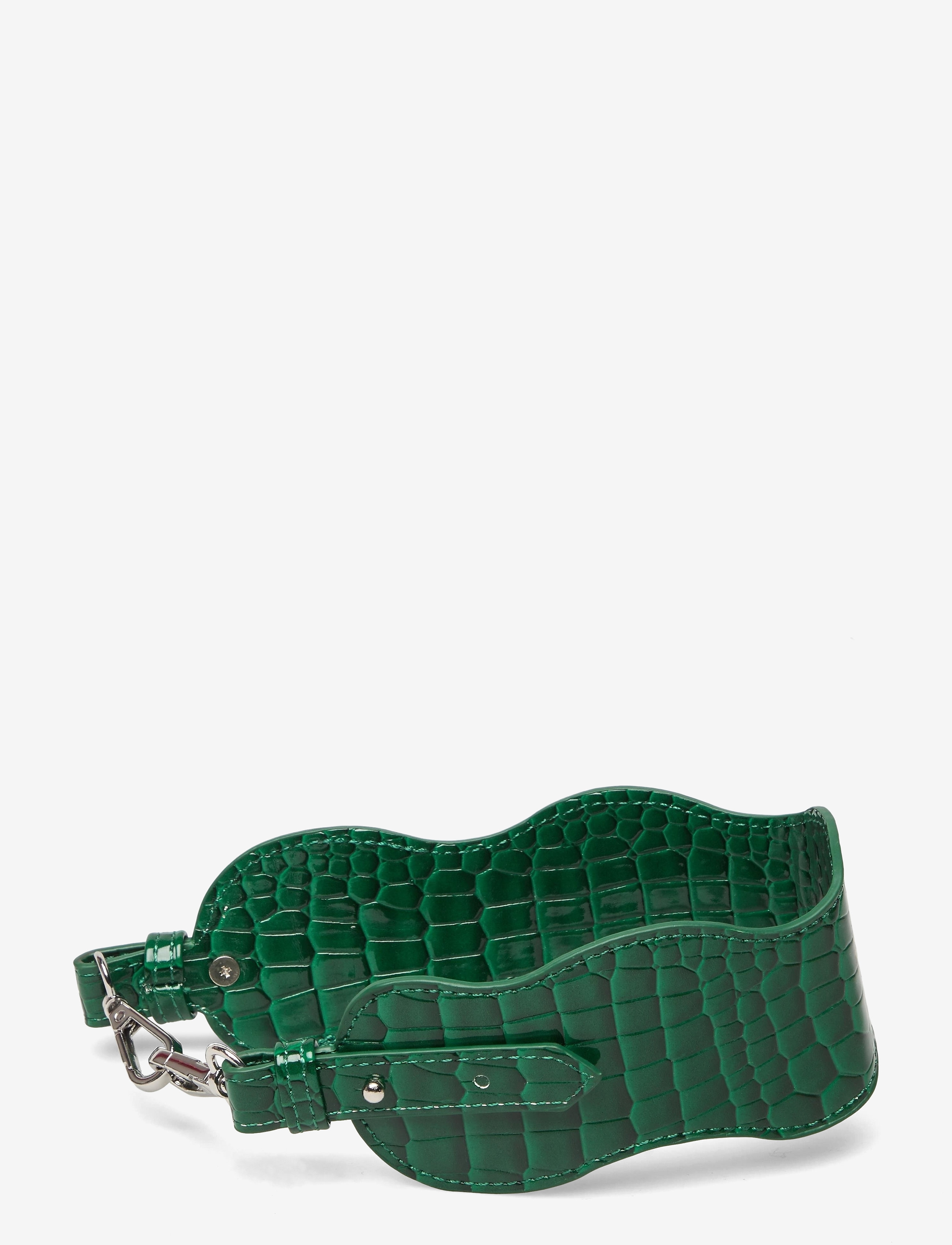 WAVY HANDLE SHORT - PINE GREEN