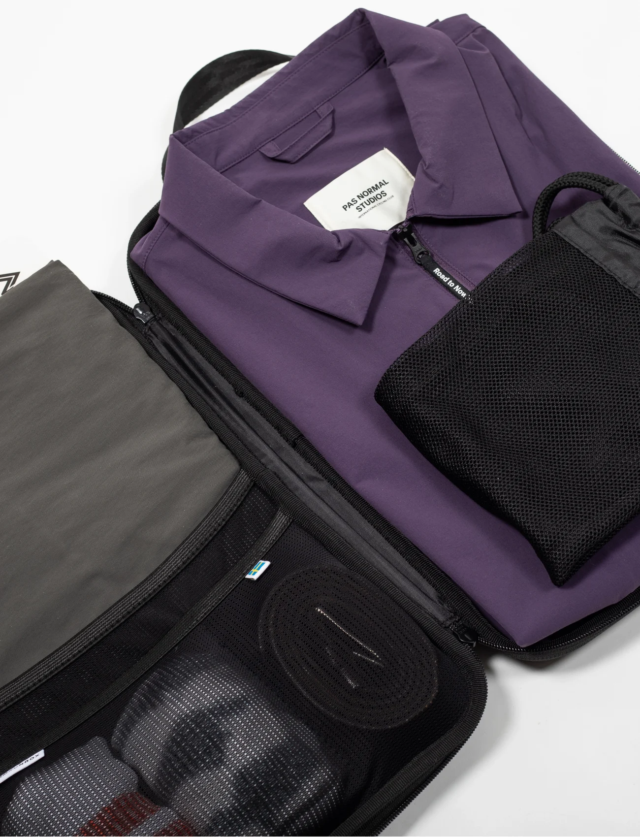 IAMRUNBOX - Garment Bag - reise-accessoires - black - 0