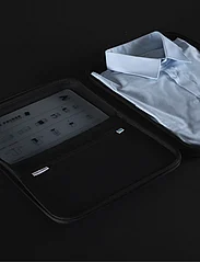 IAMRUNBOX - Garment Bag - reise-accessoires - black - 5