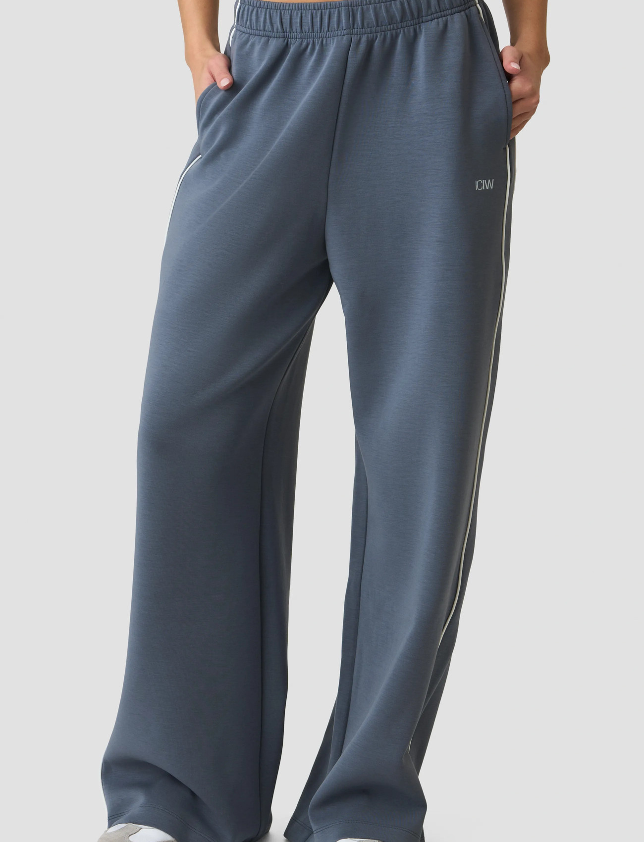 ICANIWILL Contrast Straight Leg Pants W - Navy - M 1