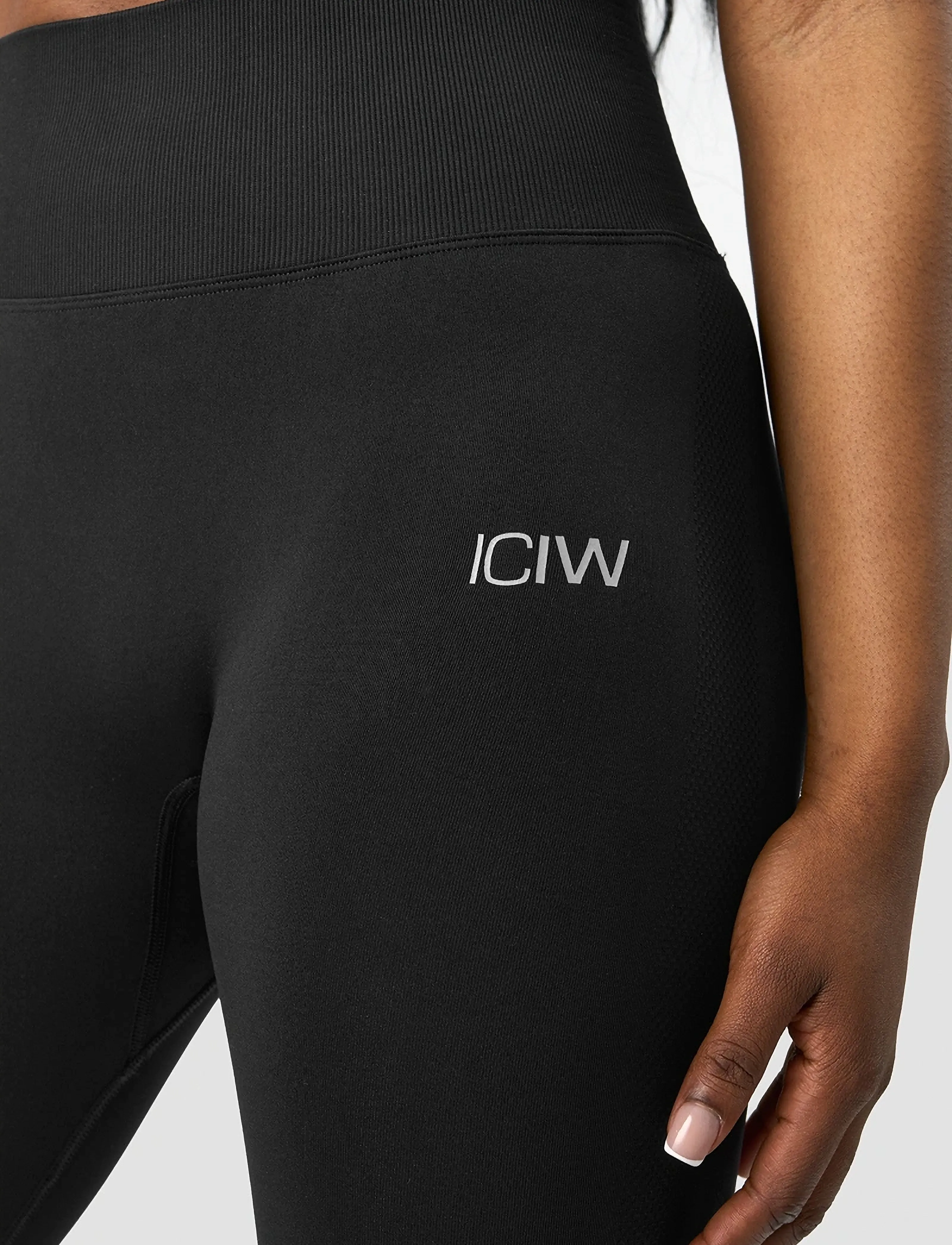 ICANIWILL - Define Seamless Scrunch Tights - träningstights - black - 5