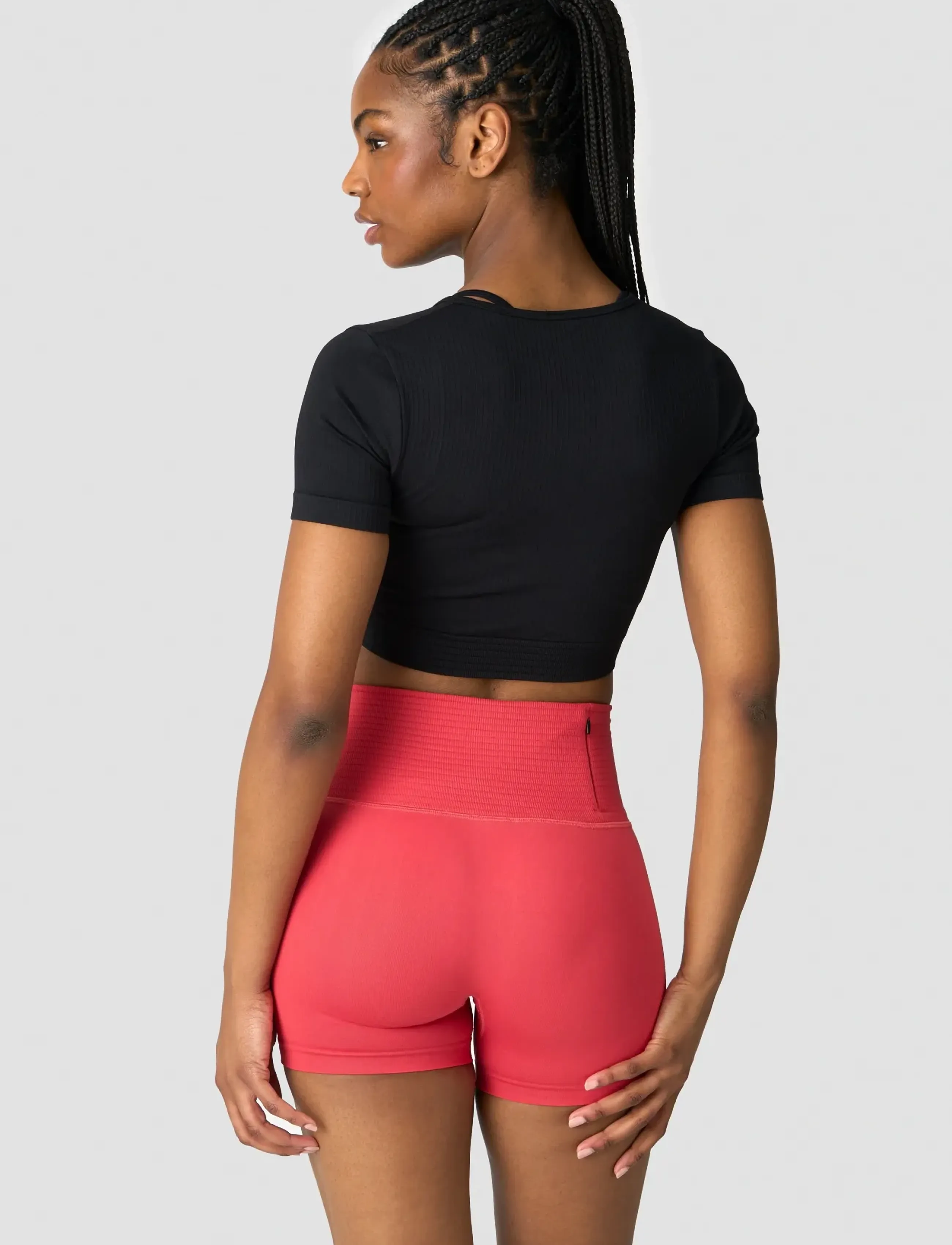 ICANIWILL - Ribbed Define Seamless Cropped T-shirt - laveste priser - black - 4