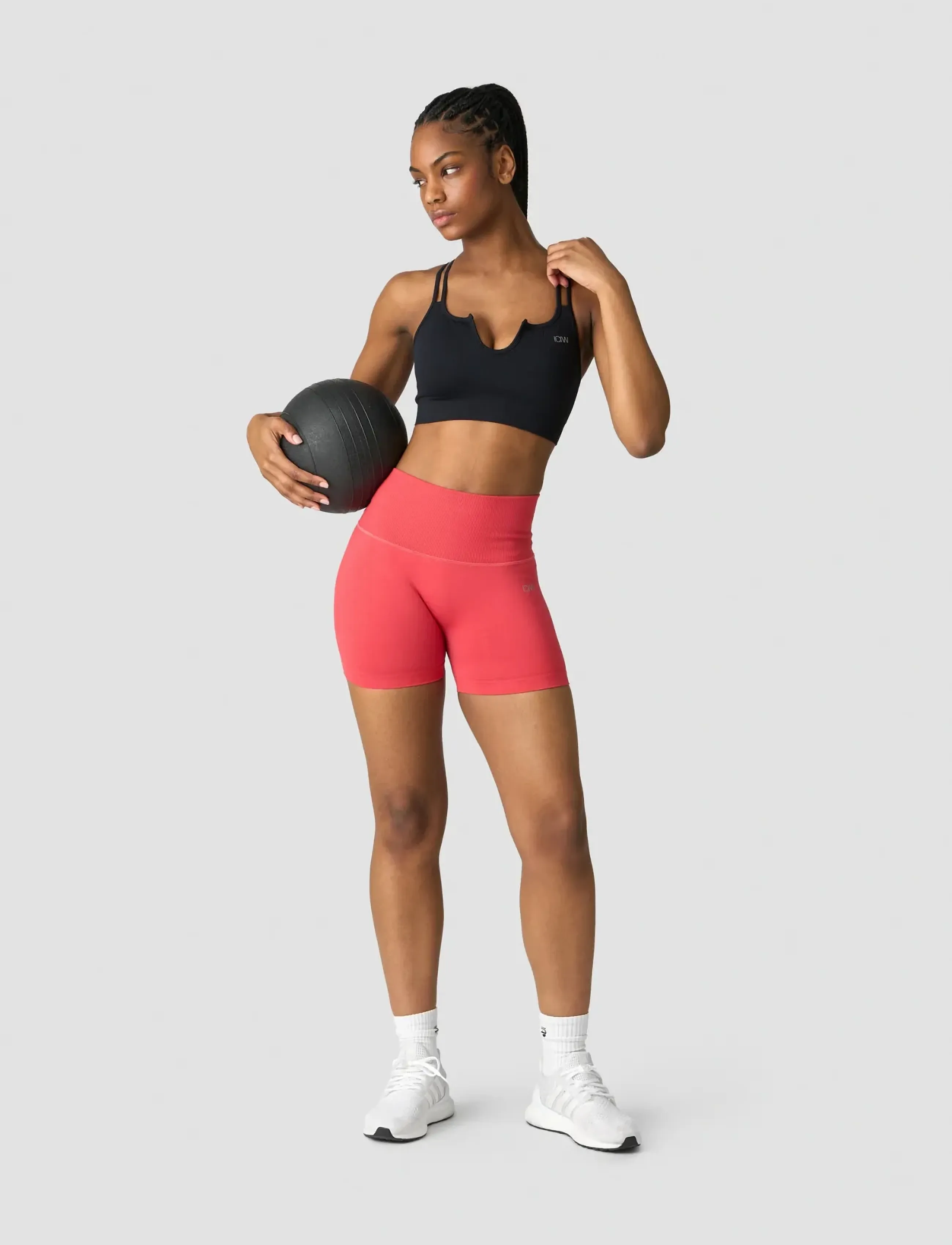 ICANIWILL - Ribbed Define Seamless Strappy Bra - laveste priser - black - 5
