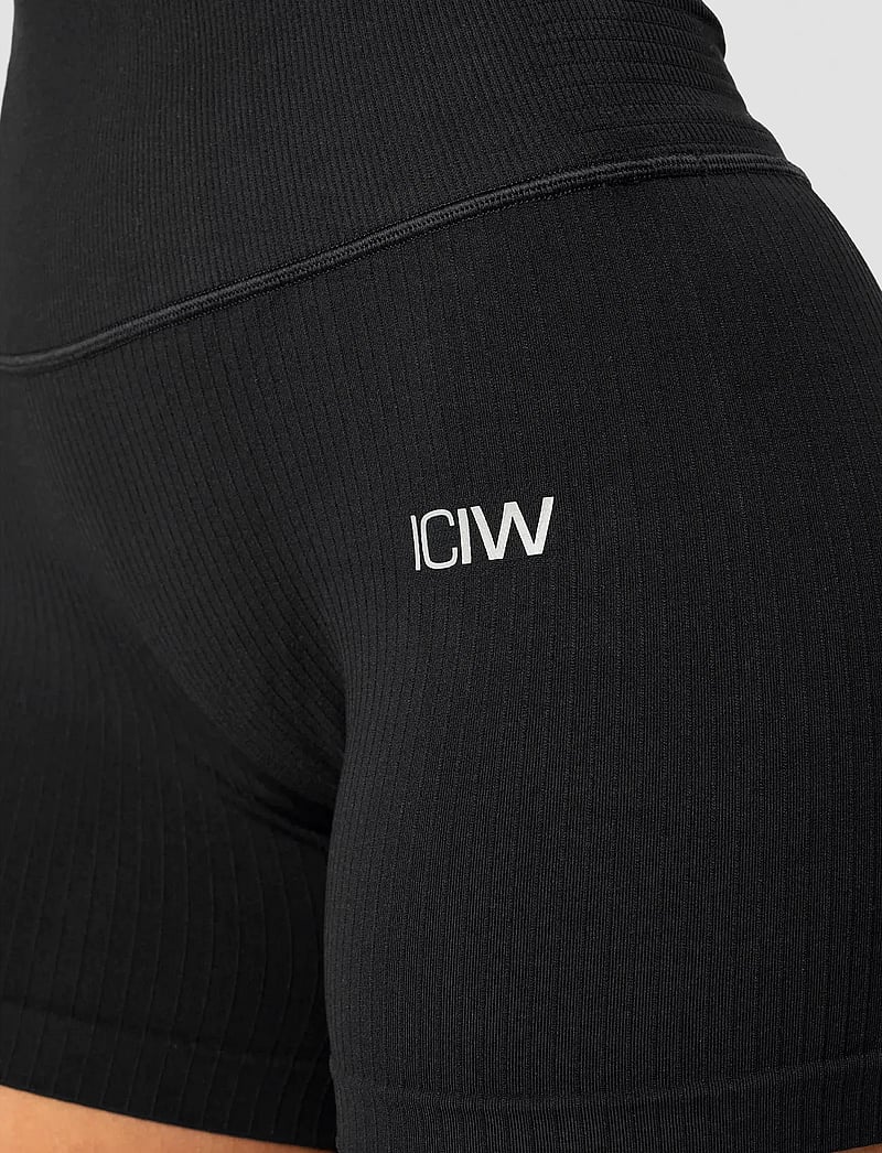 ICANIWILL - Ribbed Define Seamless Pocket Shorts - treningstights - black - 4