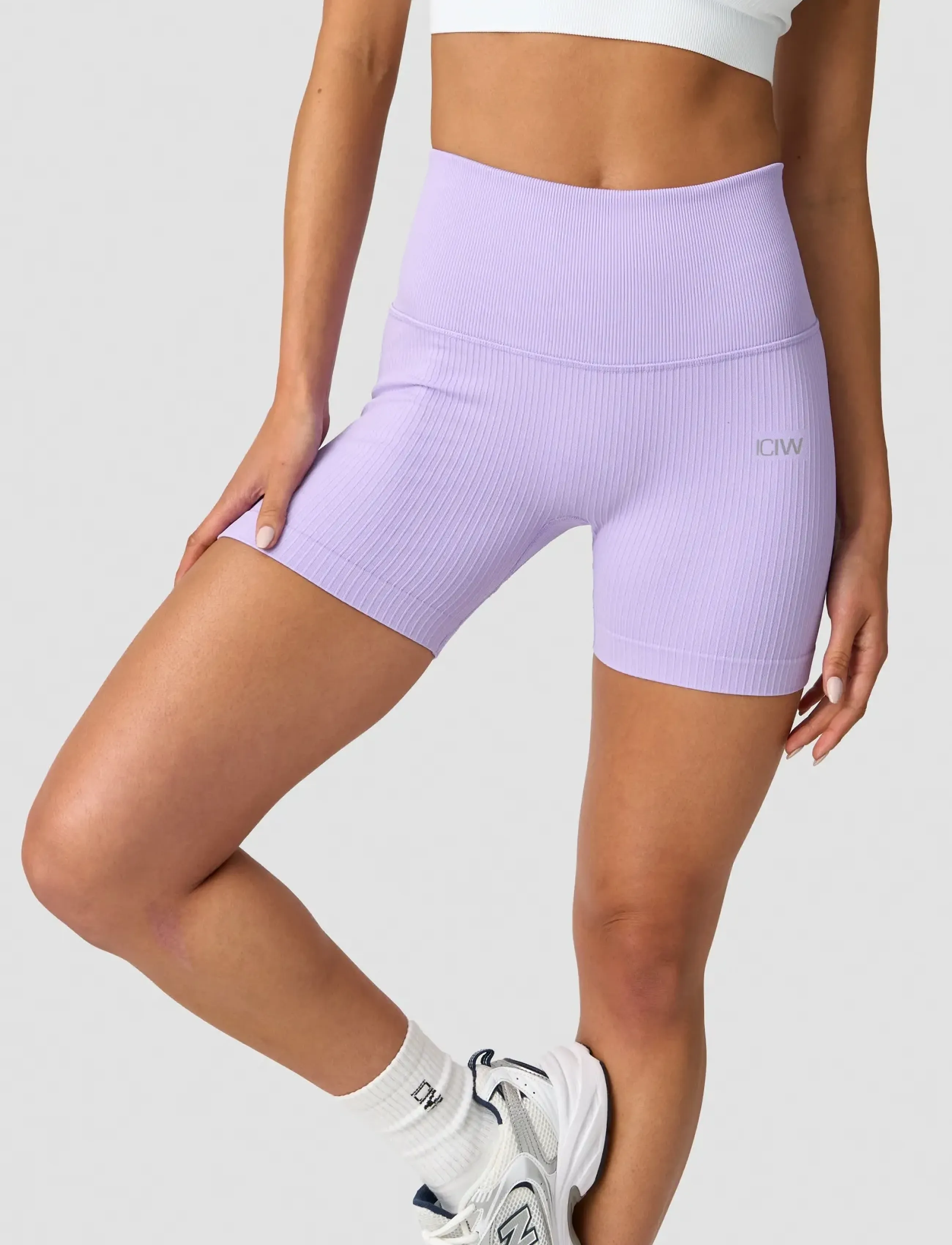 ICANIWILL - Ribbed Define Seamless Pocket Shorts - 1/2 länge - lavender - 3