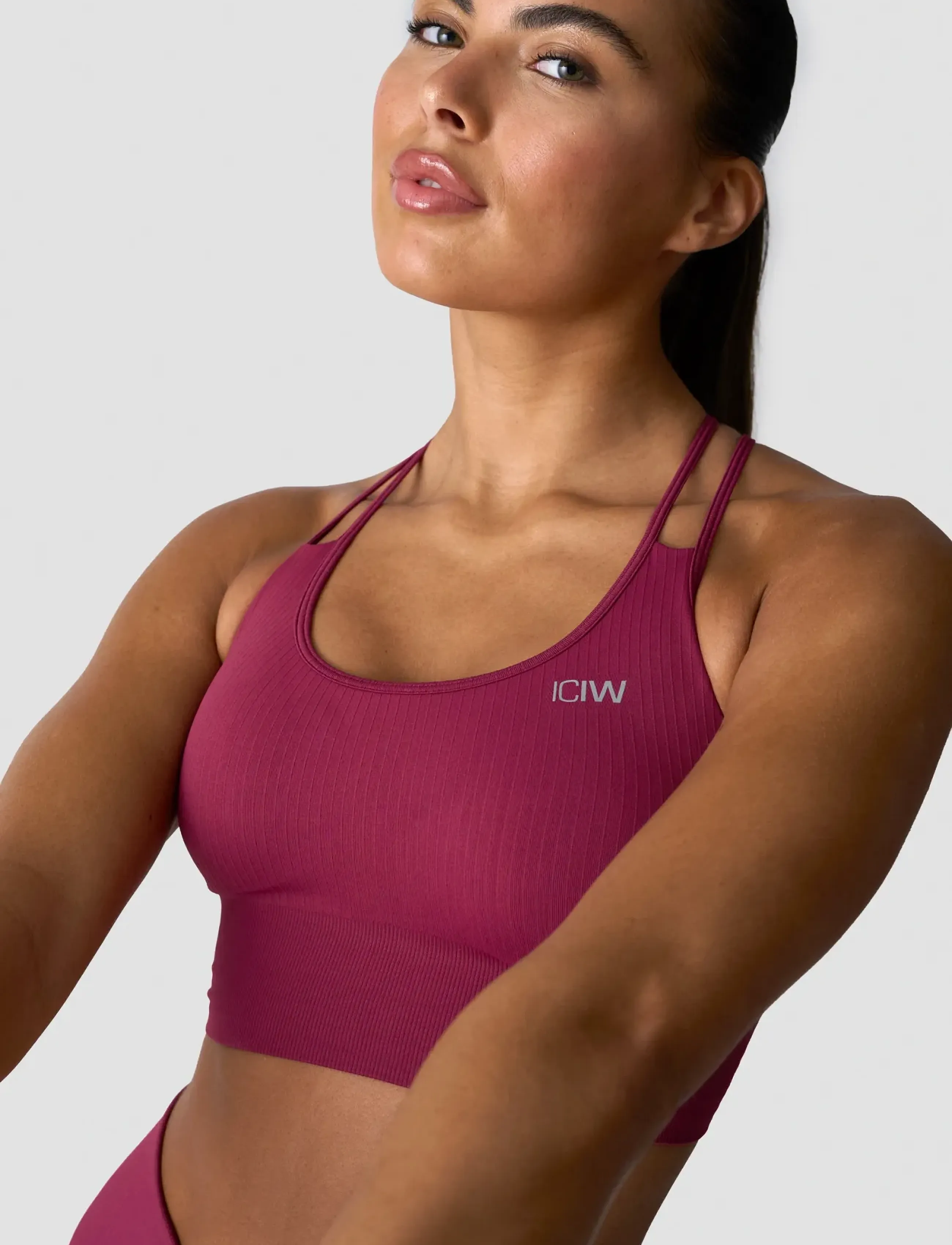 ICANIWILL - Ribbed Define Seamless Sports Bra - madalaimad hinnad - magenta rose - 4