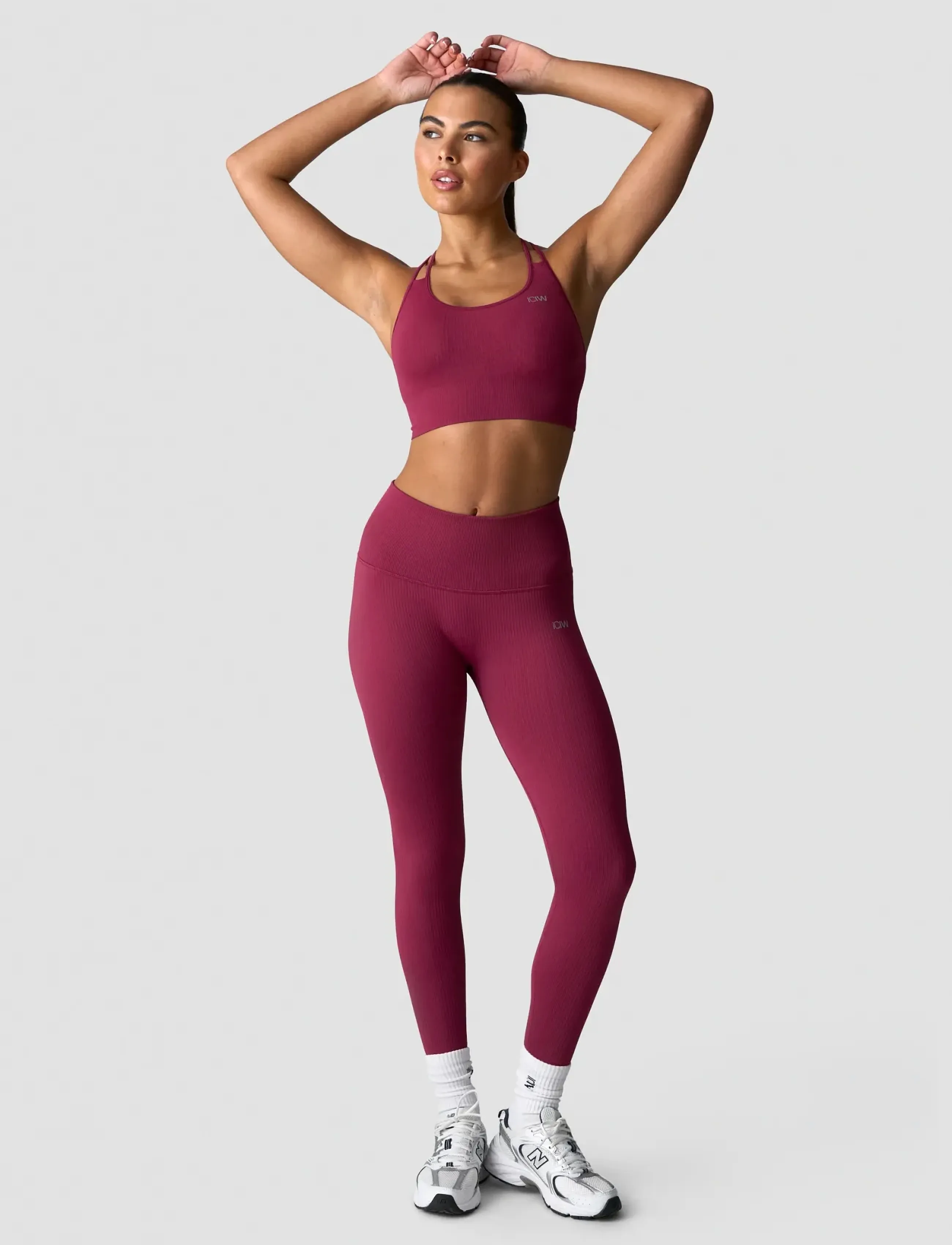 ICANIWILL - Ribbed Define Seamless Sports Bra - madalaimad hinnad - magenta rose - 5