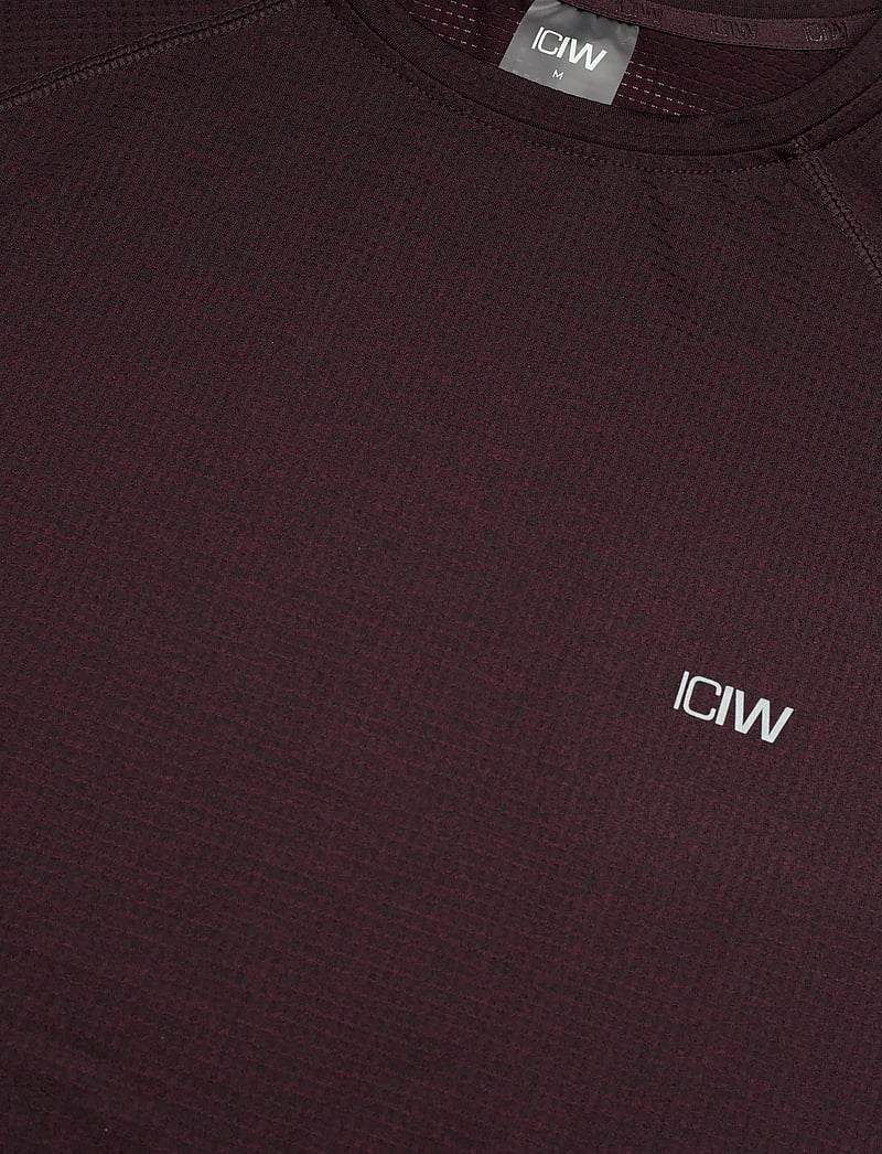ICANIWILL - Training Mesh T-shirt Men - t-shirts - maroon - 5