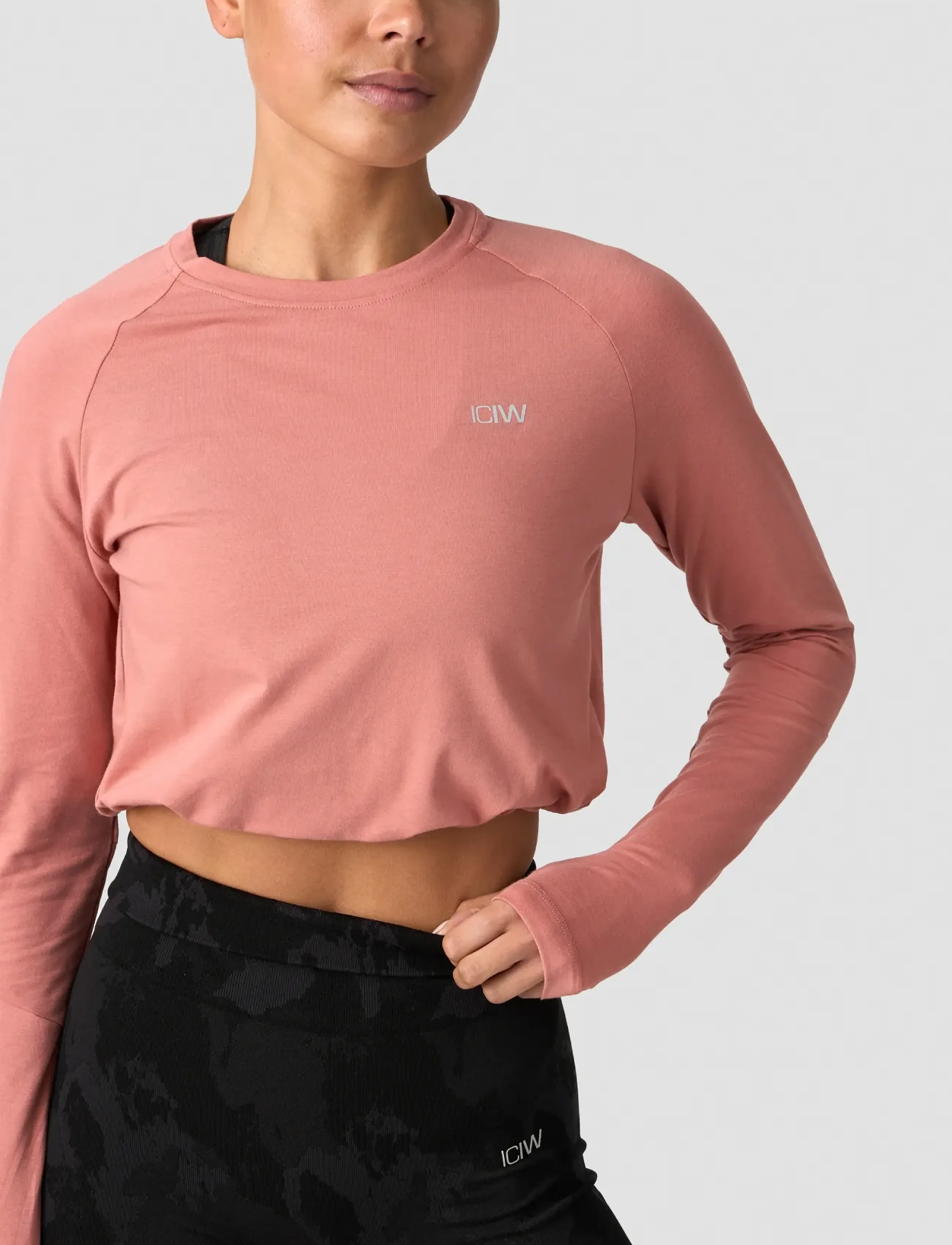 ICANIWILL - Define Cropped Adjustable Long Sleeve W - laagste prijzen - dk rose - 3