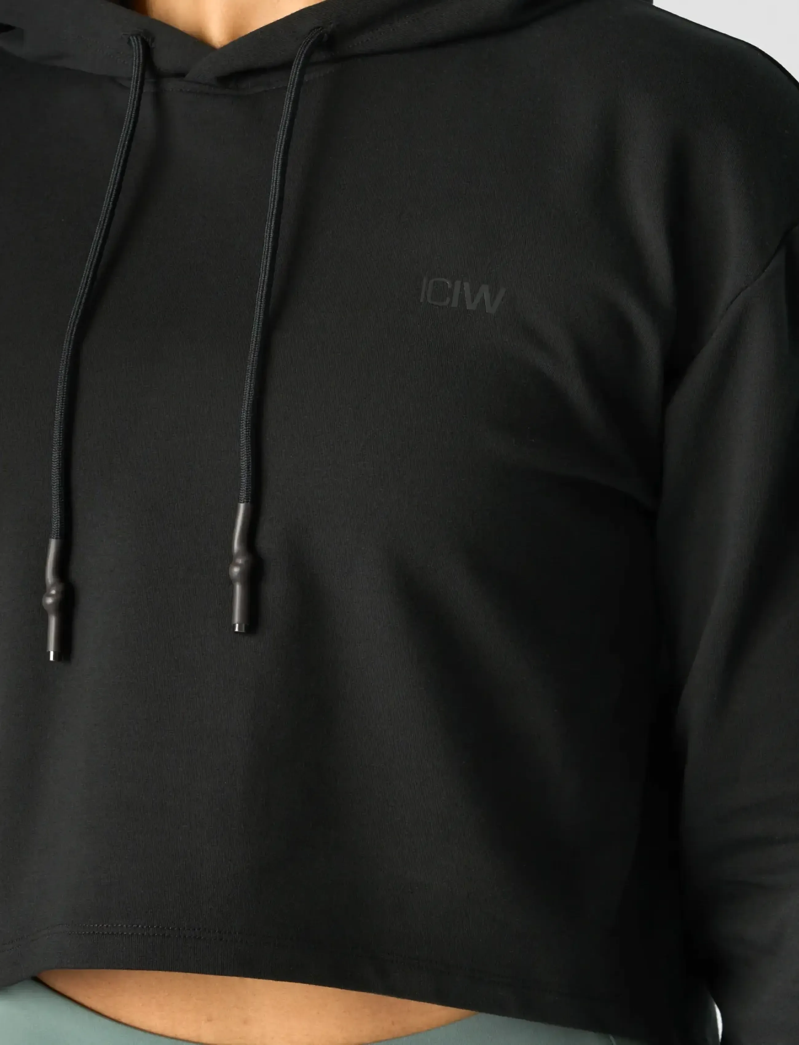 ICANIWILL - Stride Cropped Hoodie Wmn - kapuutsiga dressipluusid - black - 4