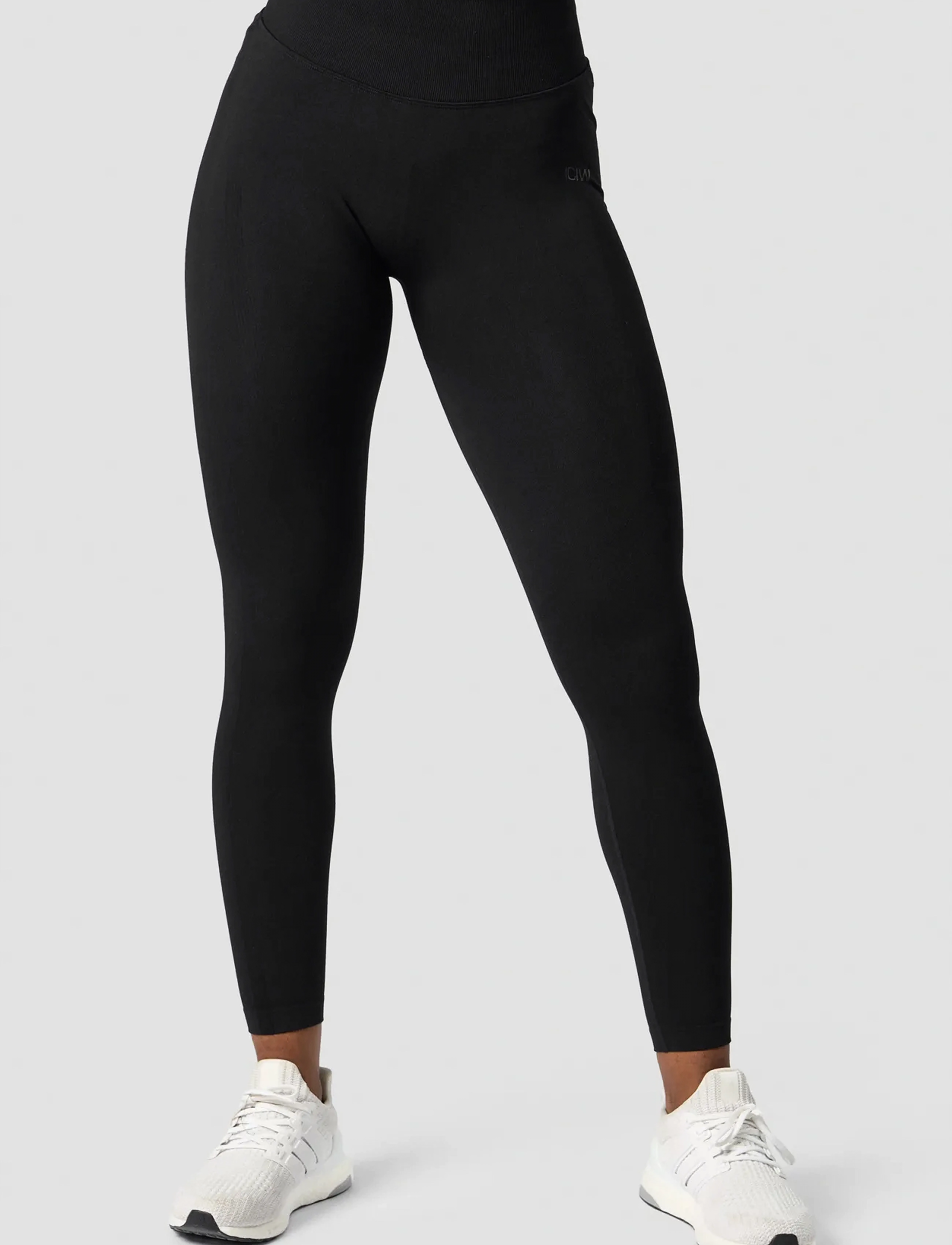 ICANIWILL - Rush Seamless Tights - treenitrikoot - black - 5
