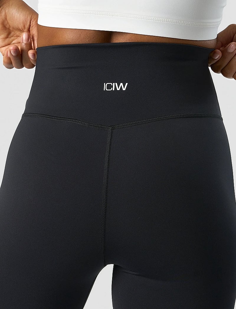 ICANIWILL - Nimble Flared Tights - trainingstights - black - 3