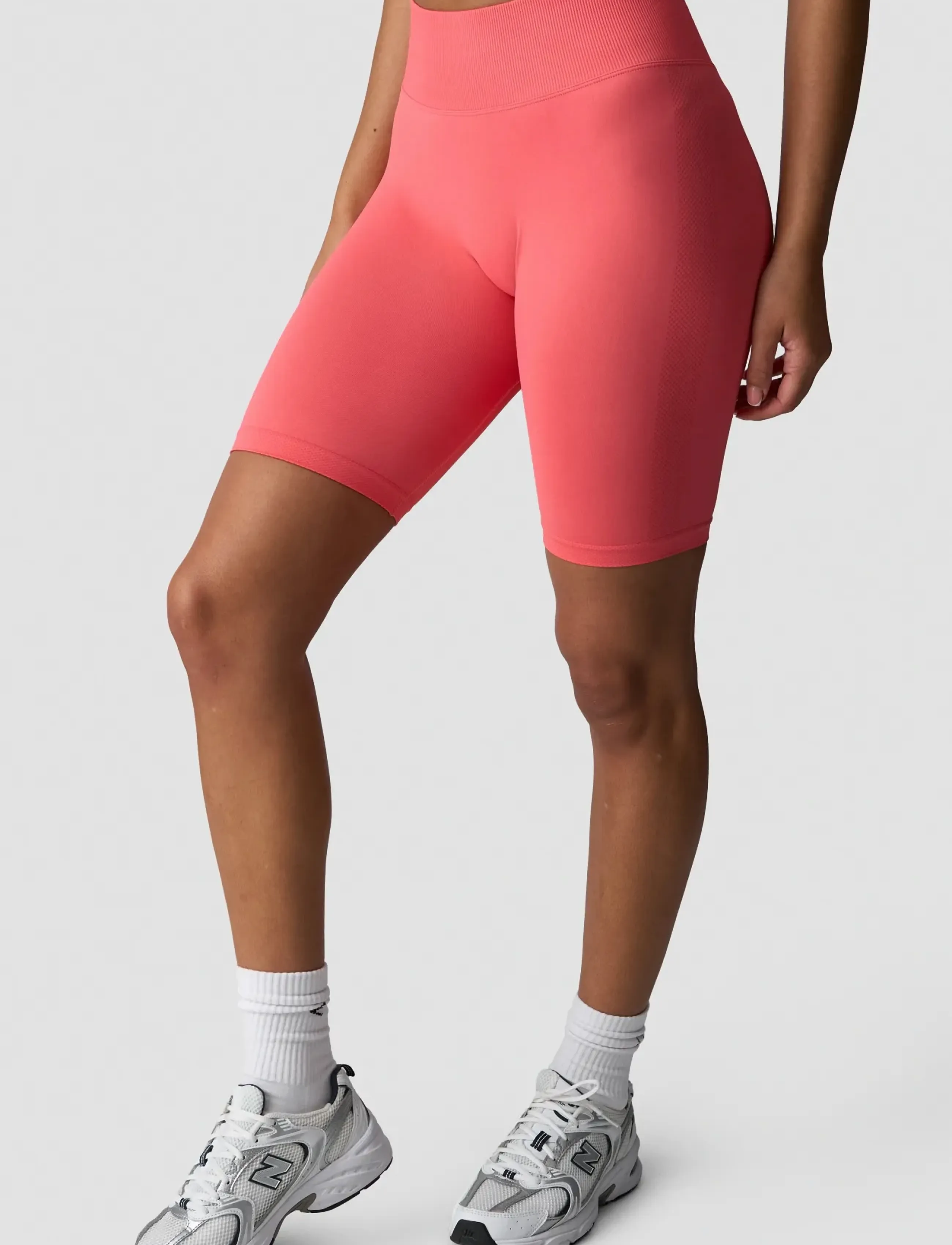 ICANIWILL - Define Seamless V-shape Biker Shorts W - trainings-shorts - dark pink peach - 4