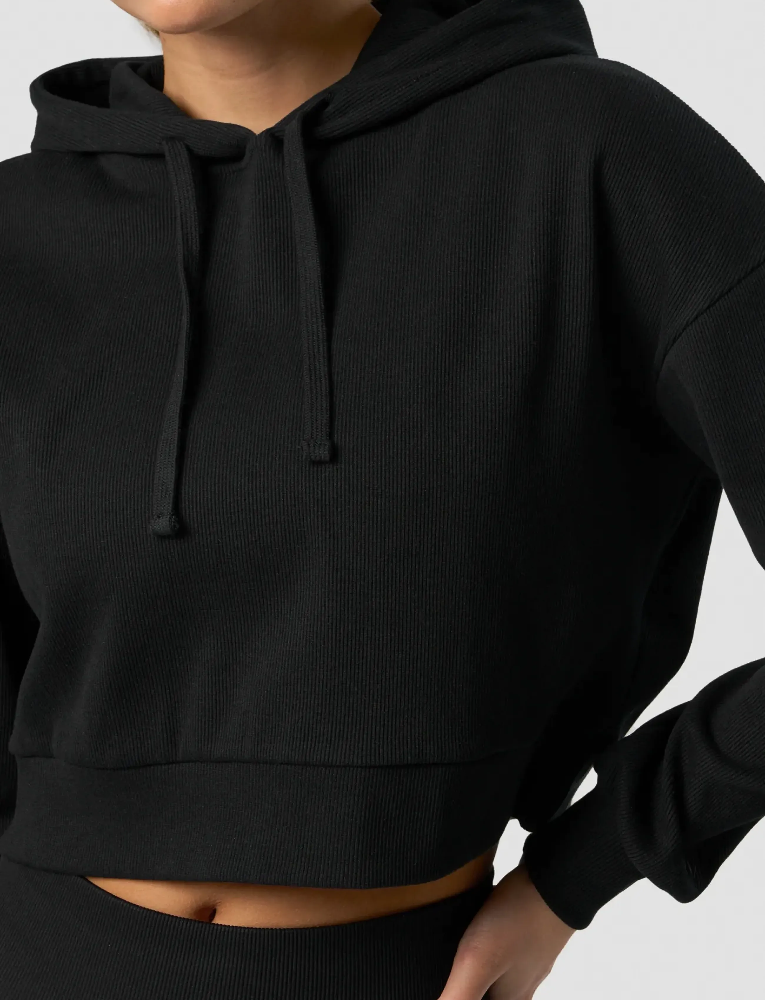 ICANIWILL - Recharge Cropped Hoodie W - hættetrøjer - black - 4