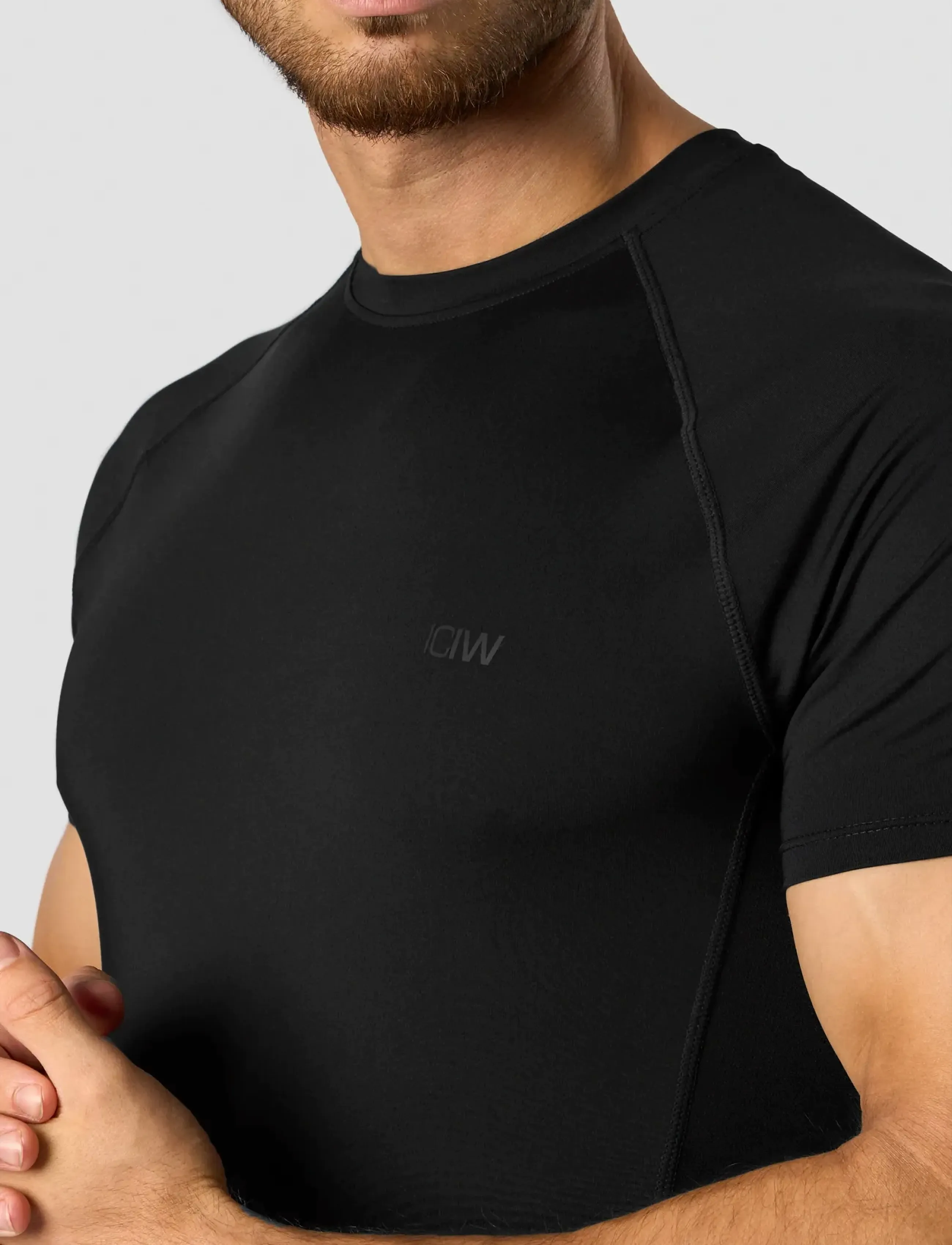ICANIWILL - Stride Muscle Fit T-shirt Men - black - 3