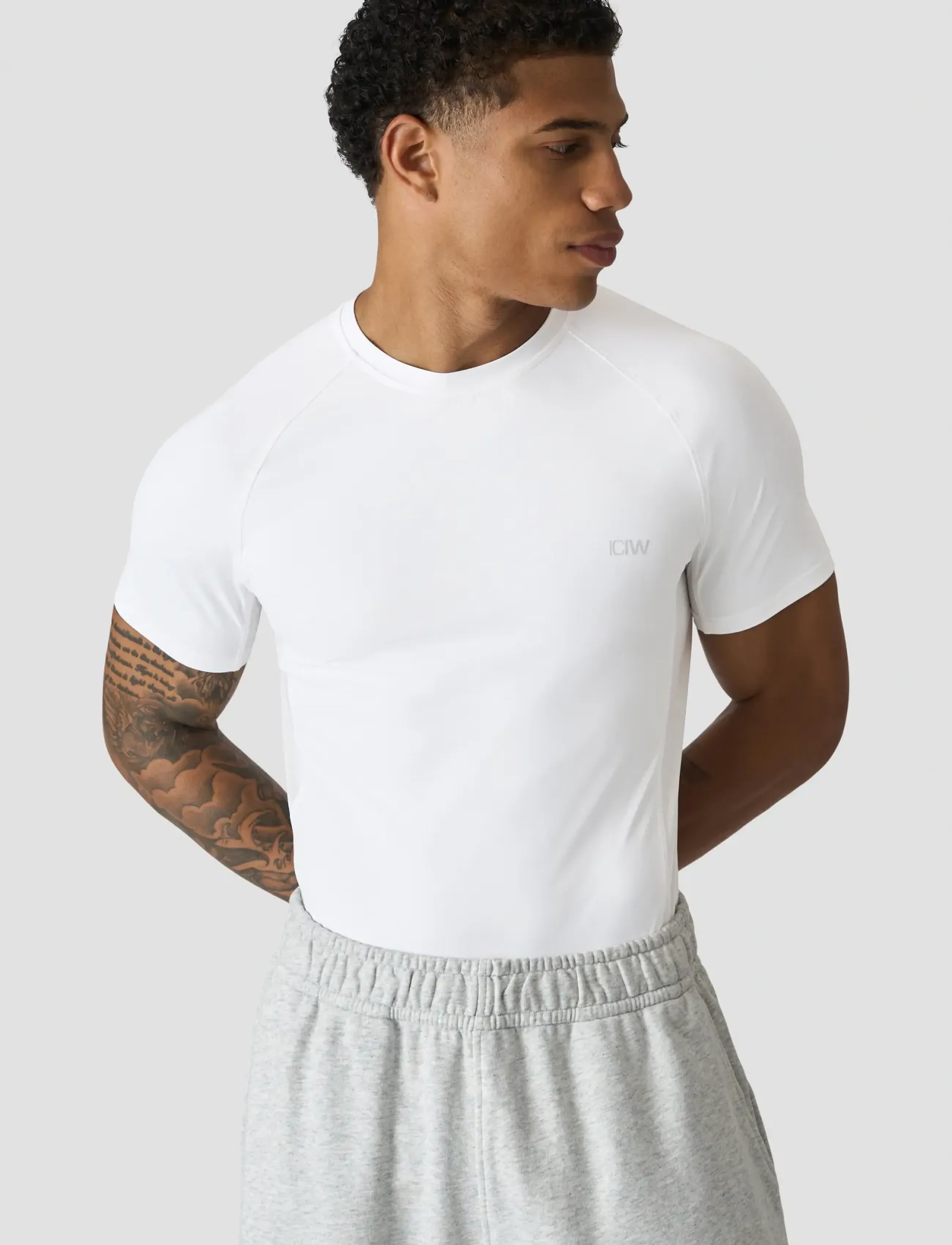 ICANIWILL Stride Muscle Fit T-Shirt Men, L, White, Sport Overdele > Sport T-shirts, Herre