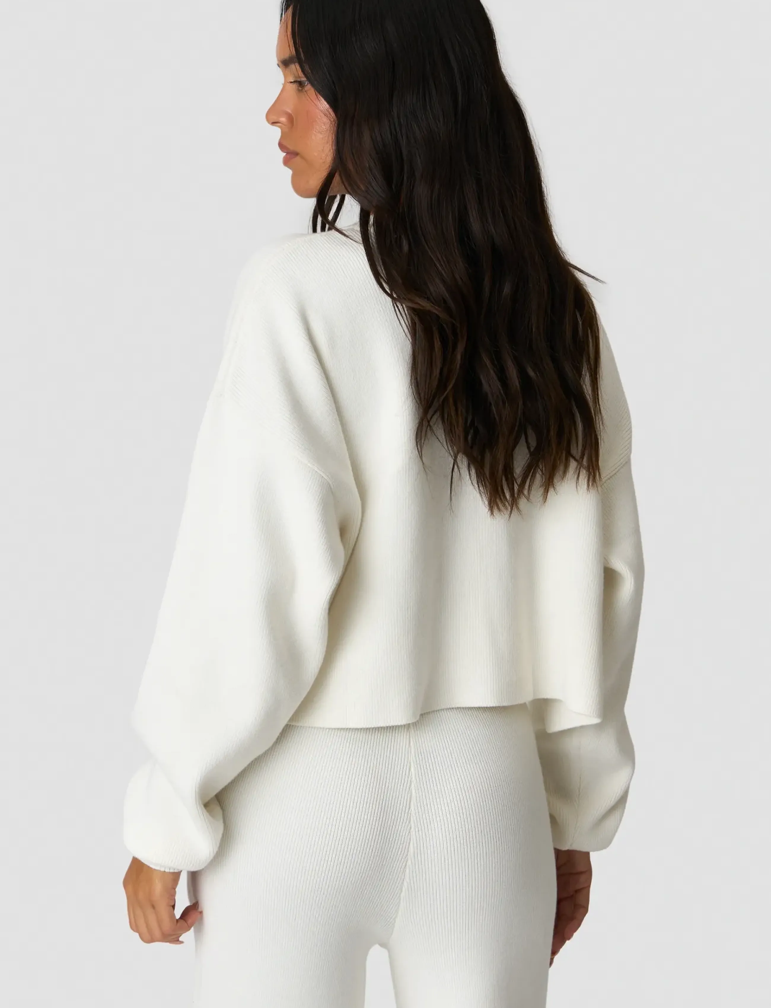 ICANIWILL - Soft Knit Oversized Cropped Crewneck - white - 3