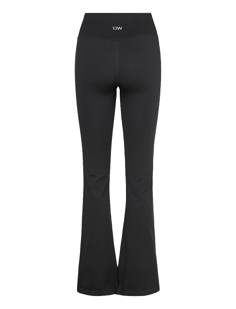 ICANIWILL - Define Seamless Flared Tights W - træningstights - black - 2