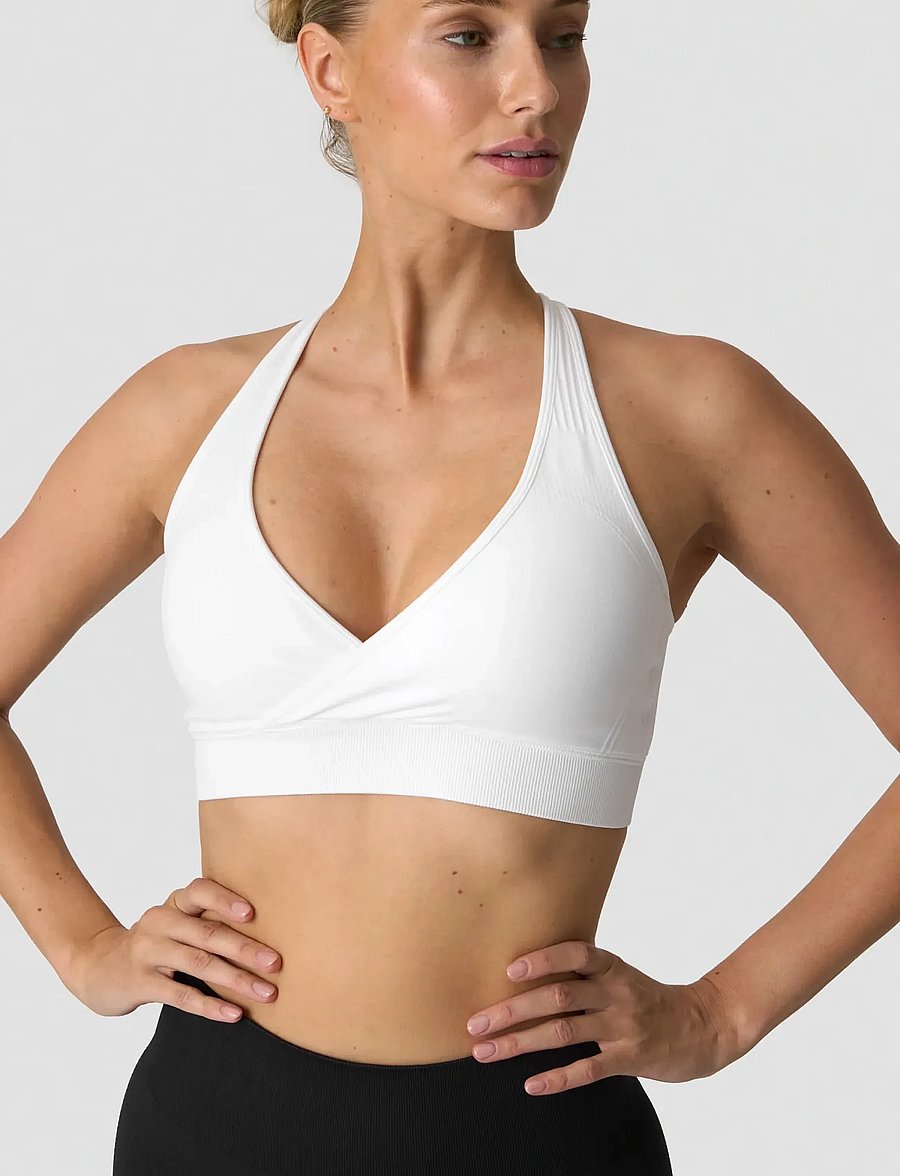 ICANIWILL - Soft Seamless Adjustable Sports Bra - sportinės liemenėlės: lengvai prilaikančios - white - 0