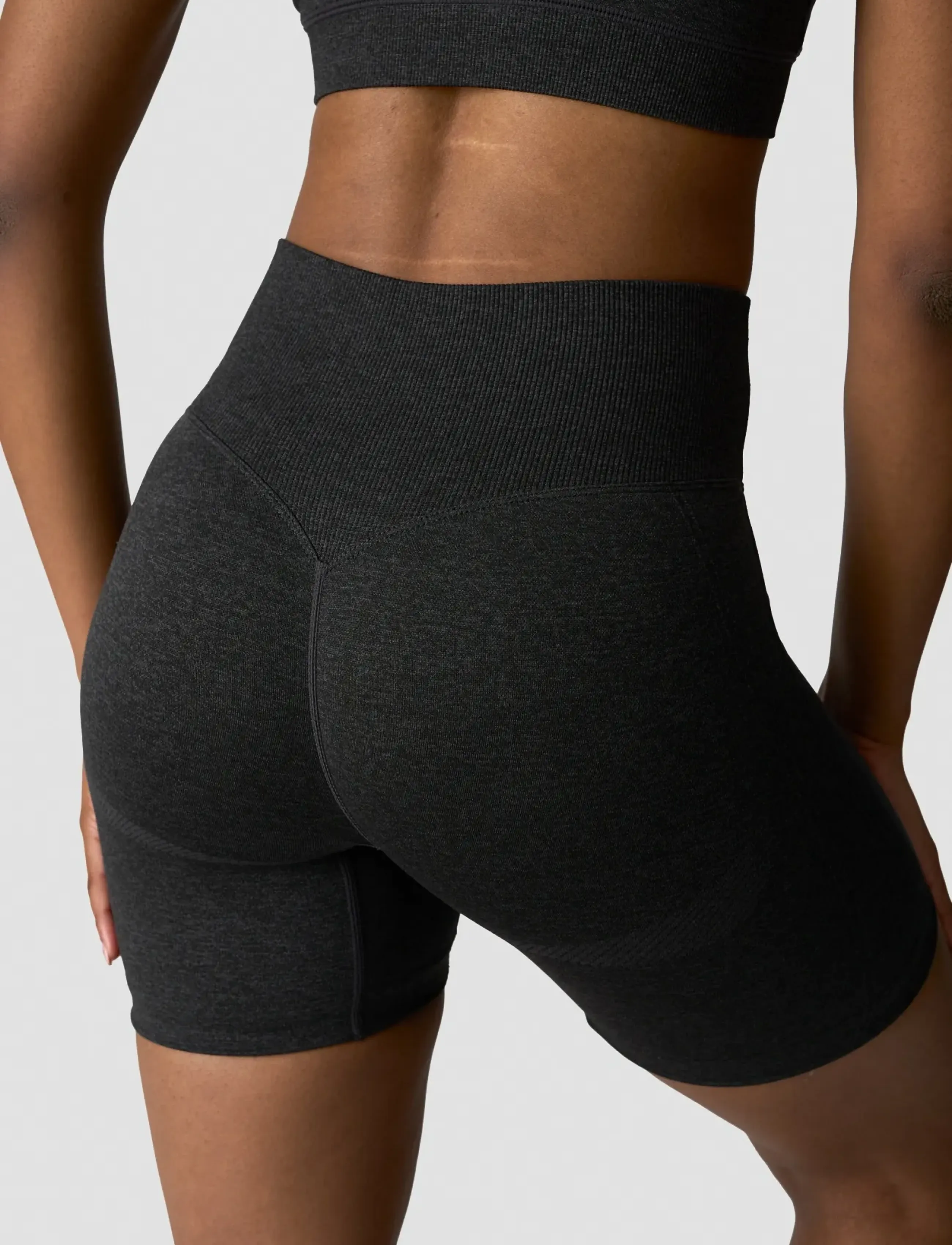 ICANIWILL - Soft Seamless Shorts W - 1/2 længde - graphite melange - 5