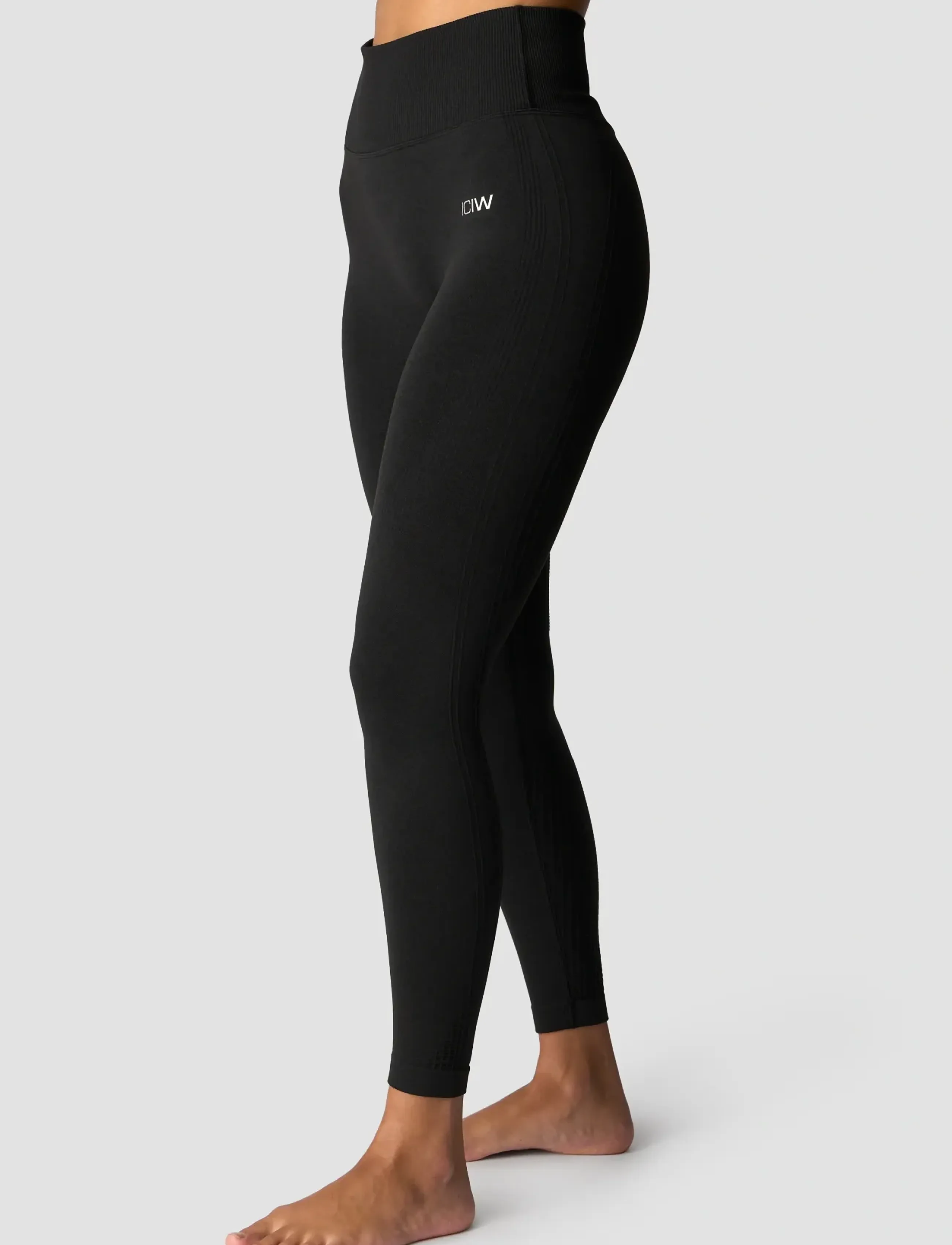 ICANIWILL - Soft Seamless Tights W - fuld længde - black - 4