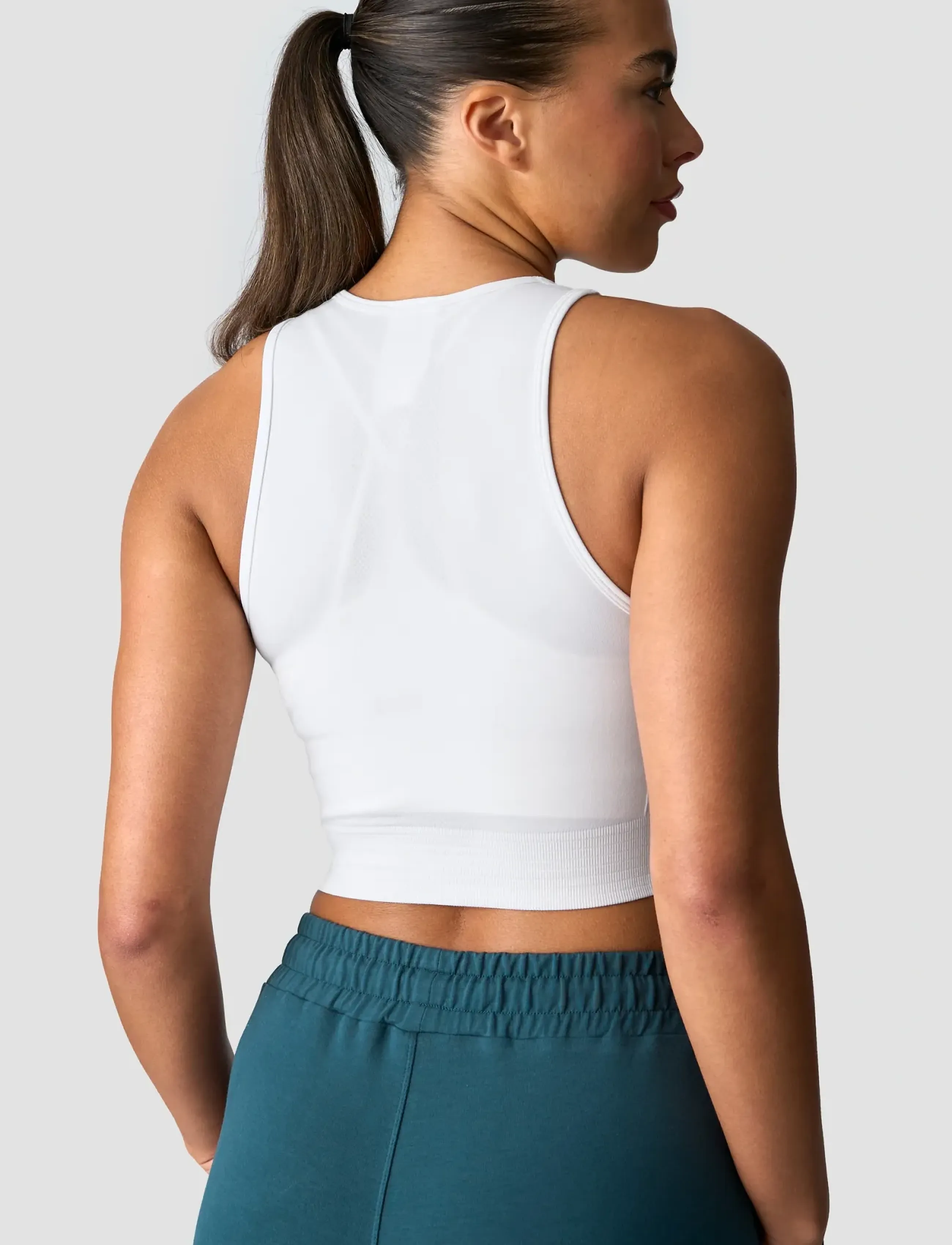 ICANIWILL - Define Seamless Cropped Tank Top-Navy-XS - tank tops - white - 3