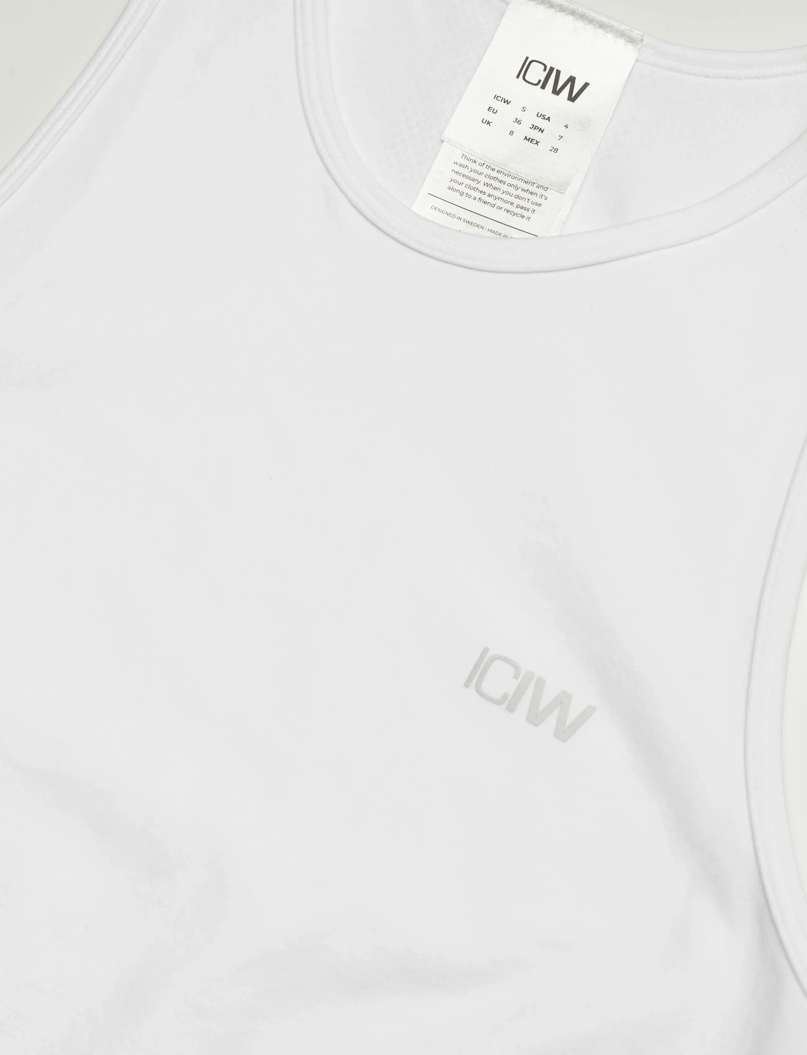 ICANIWILL - Define Seamless Cropped Tank Top-Navy-XS - tank tops - white - 5