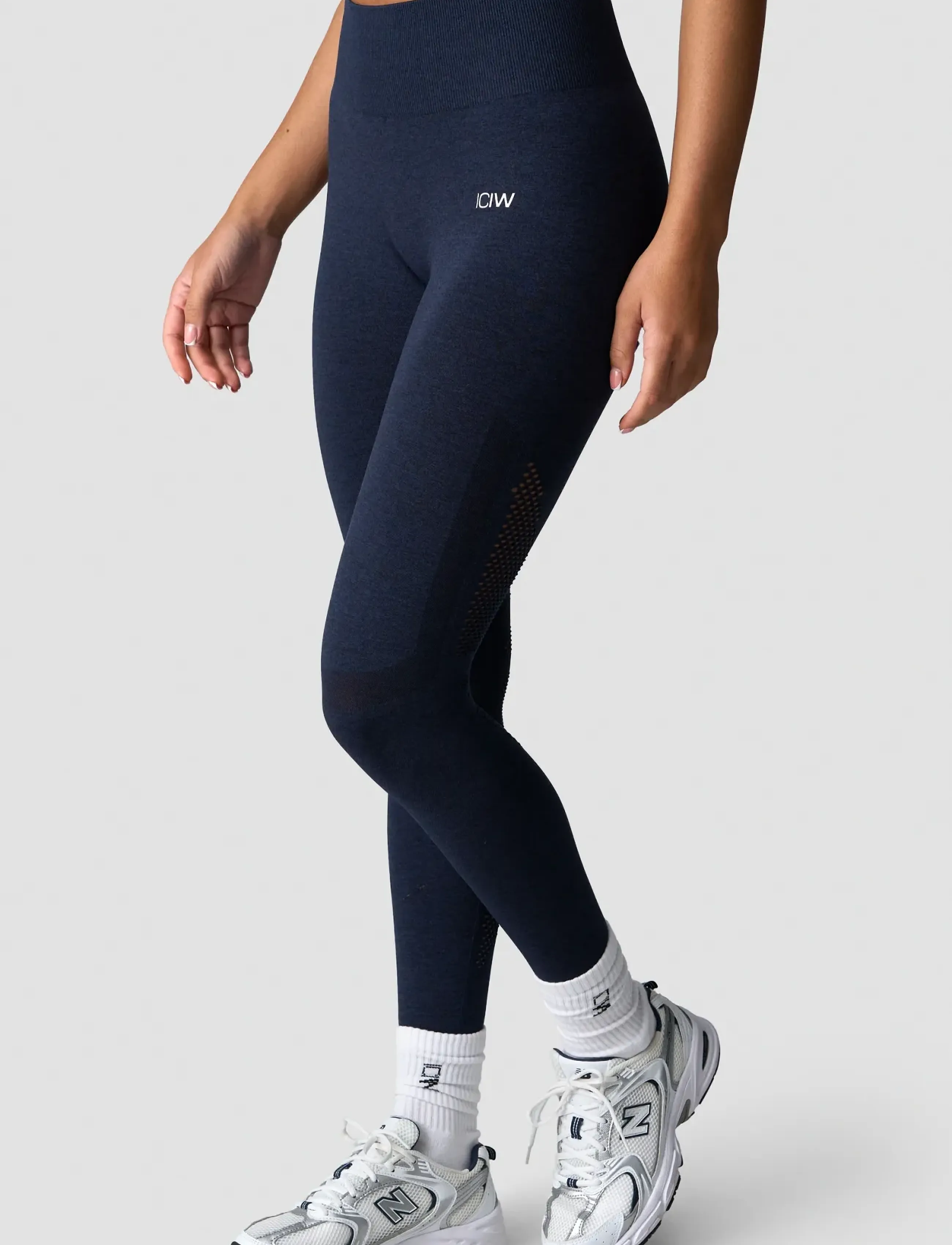 ICANIWILL - Queen Mesh Seamless Tights - fuld længde - navy melange - 3