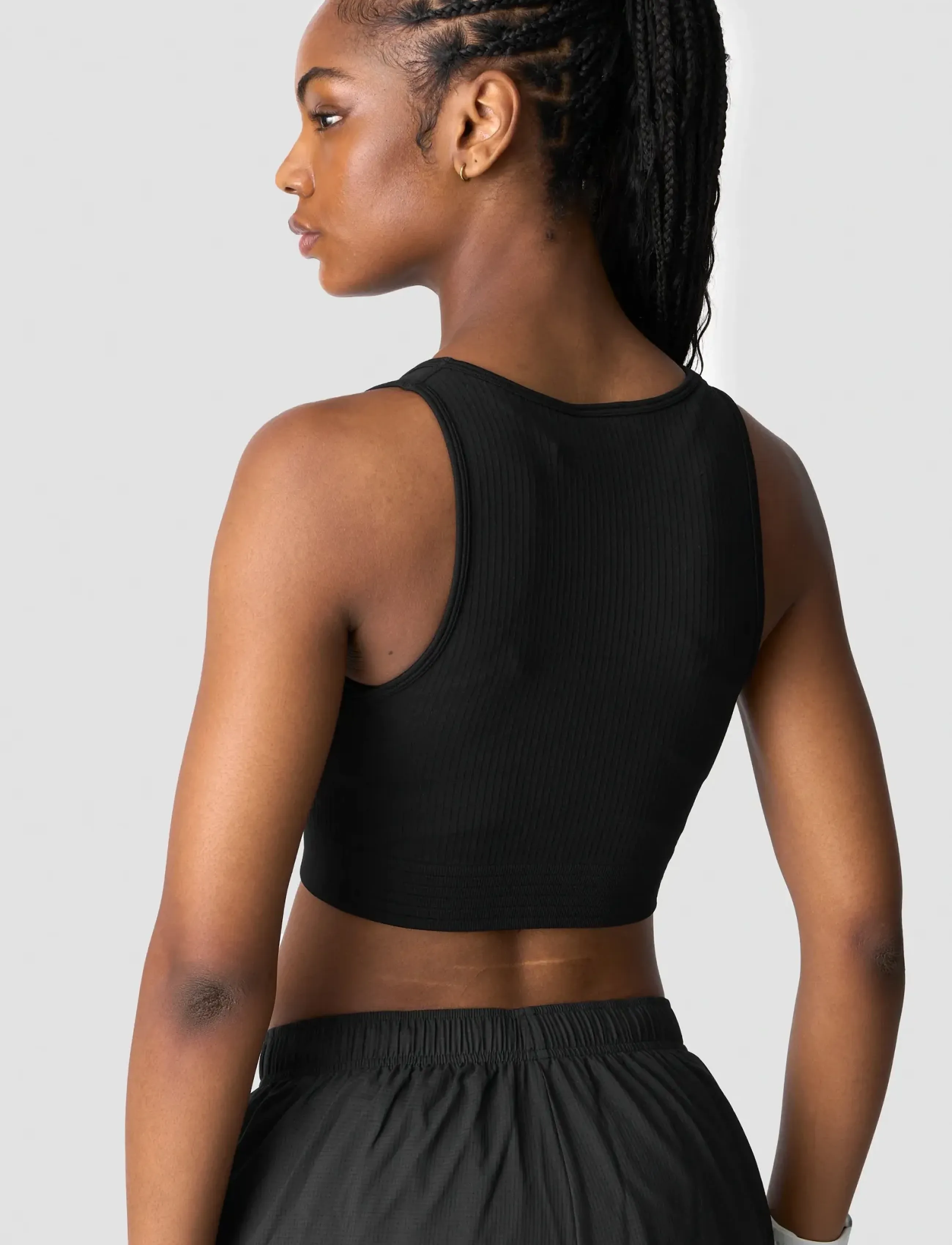 ICANIWILL - Ribbed Define Cropped V-neck Tank W - laveste priser - black - 3