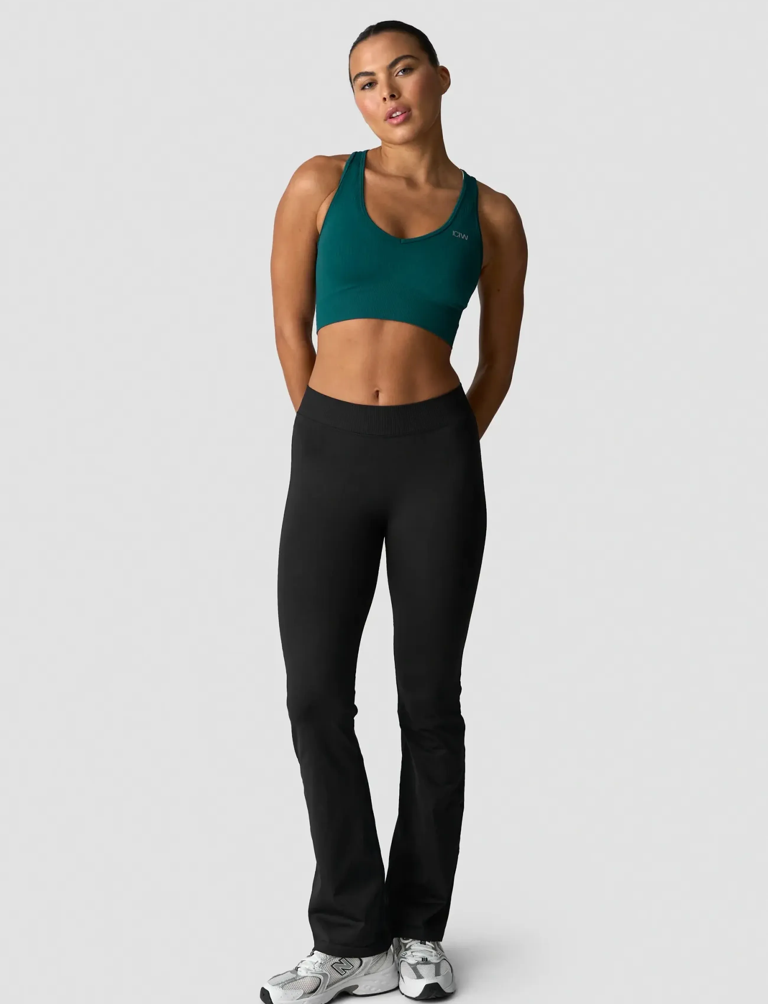 ICANIWILL - Ribbed Define Cropped V-neck Tank W - laveste priser - forest green - 3