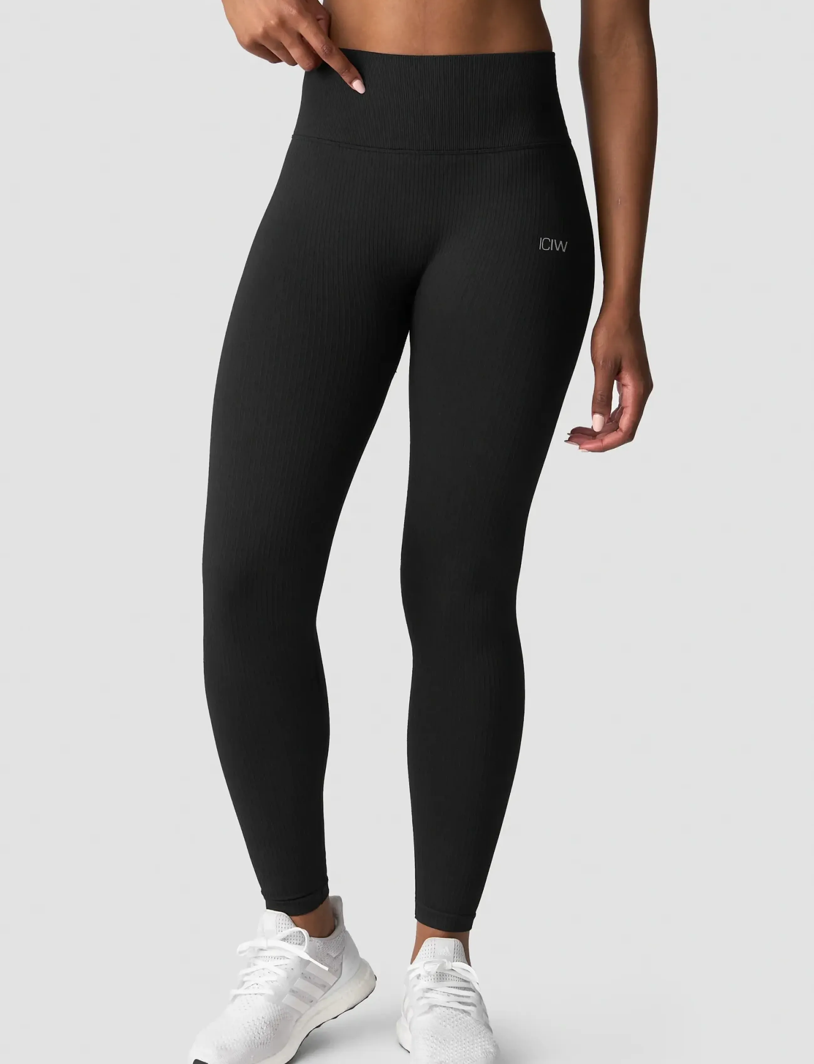 ICANIWILL - Ribbed Define Seamless V-shape Tights - długie - black - 3