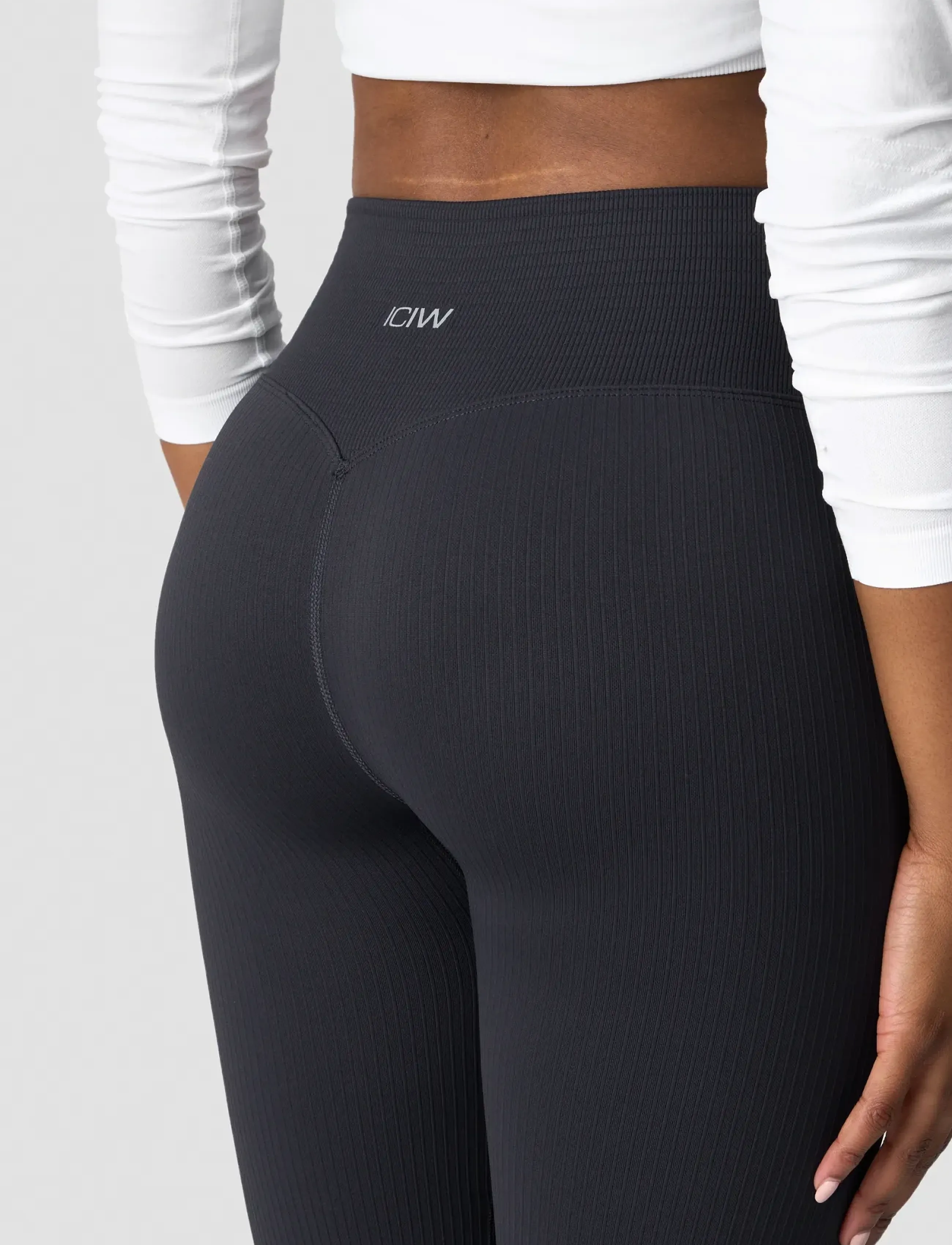 ICANIWILL - Ribbed Define Seamless Flared Tights - volle länge - dusty black - 3