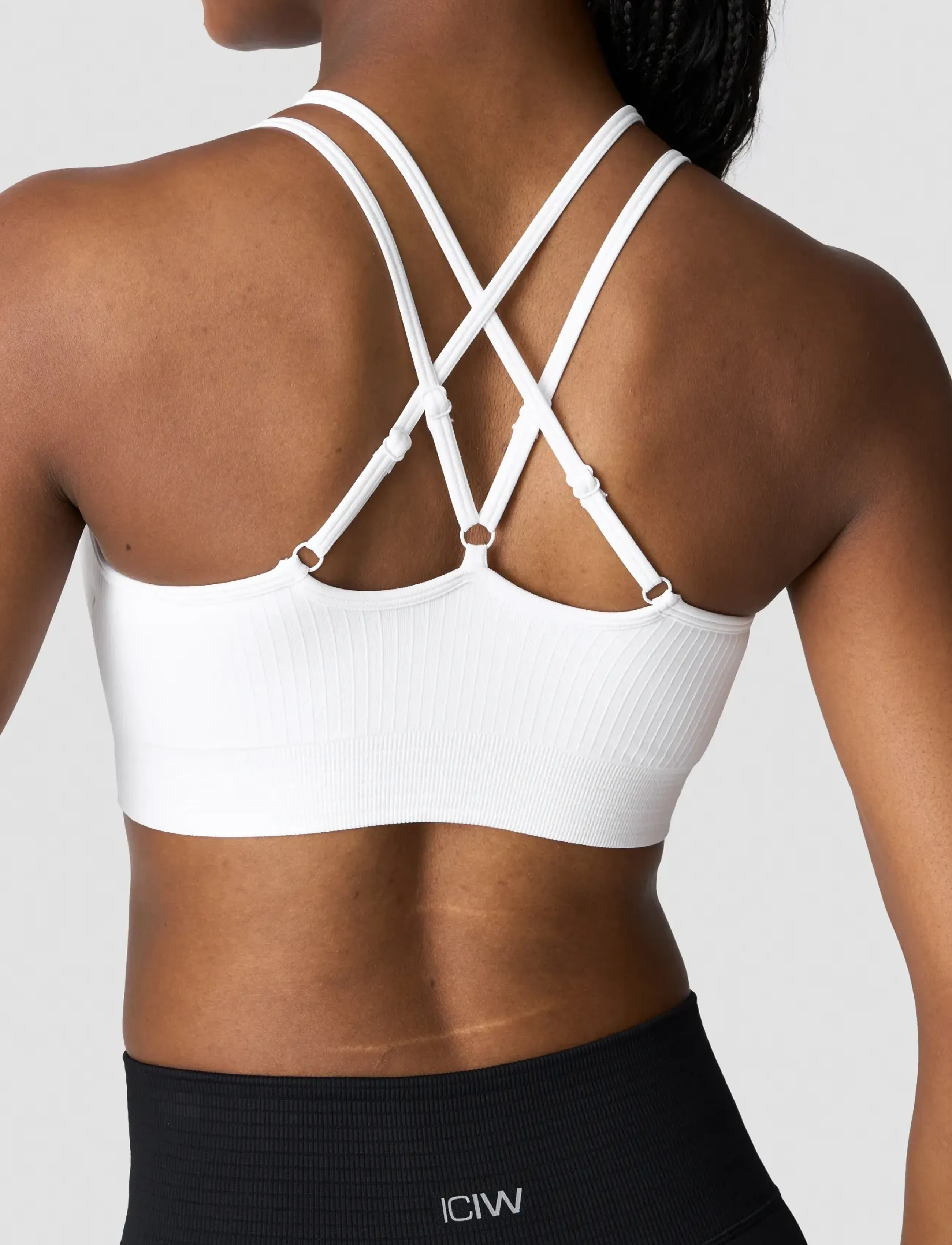 ICANIWILL - Ribbed Define V-neck Sports Bra - laveste priser - white - 3