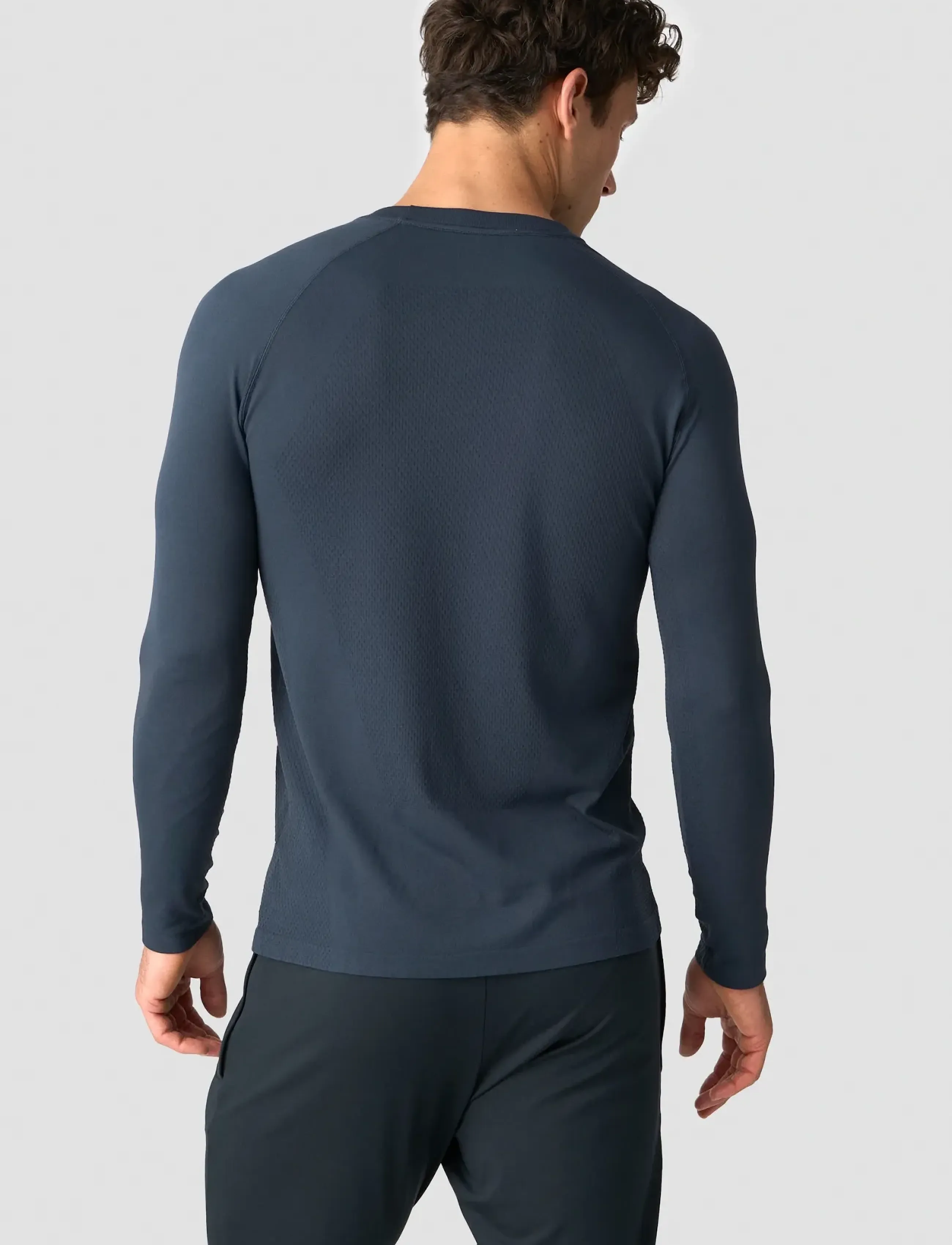 ICANIWILL - Stride Seamless Longsleeve Men - laveste priser - dusty navy - 4
