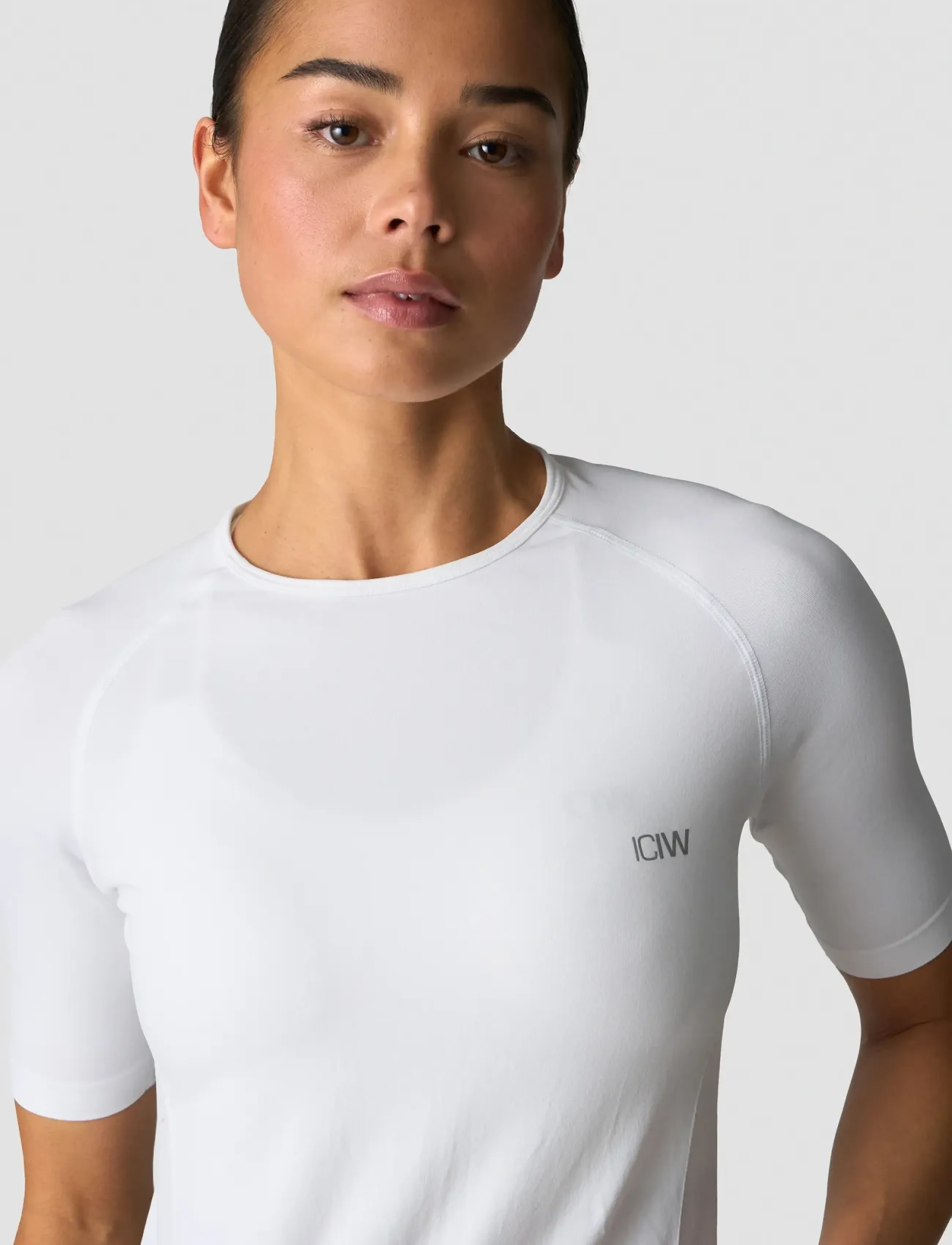 ICANIWILL - Define Seamless Mid Sleeve T-shirt W - t-shirts - white - 5
