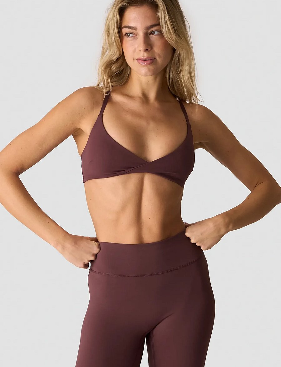 ICANIWILL - Nimble Twist Sports Bra - sport bh:ar - dull berry red - 4