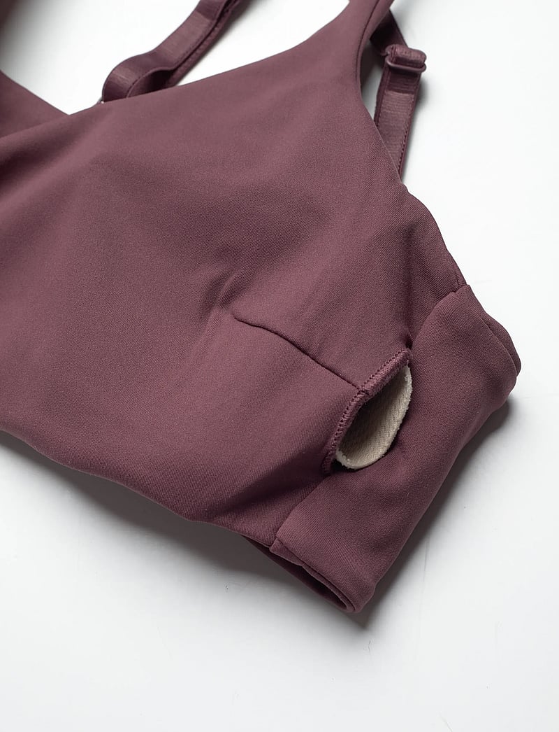 ICANIWILL - Nimble Twist Sports Bra - sport bh:ar - dull berry red - 2