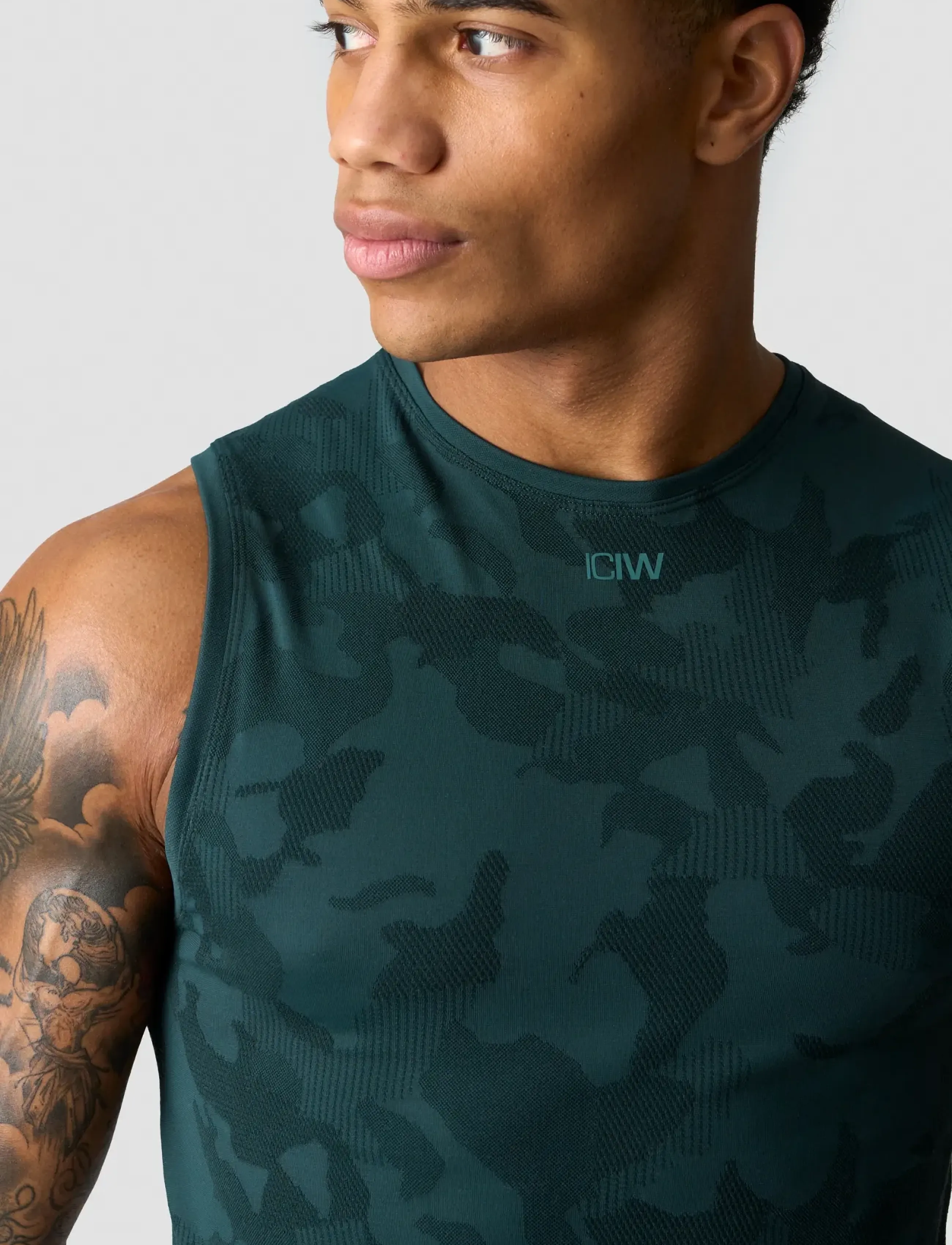 ICANIWILL - Sculpt Seamless Graphic Tank Top M - die niedrigsten preise - dark dusty teal - 4