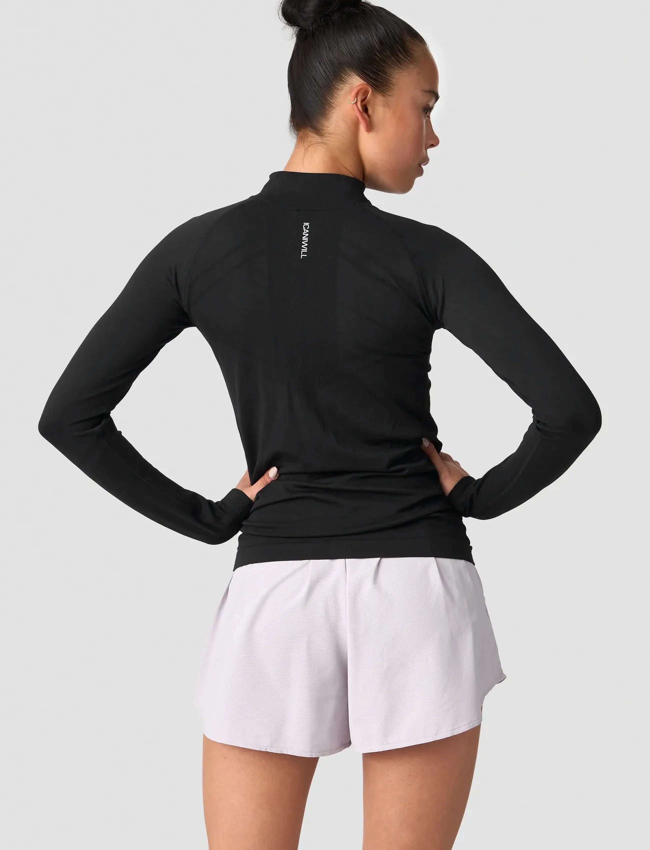 Define Seamless 1/4 Zip W
