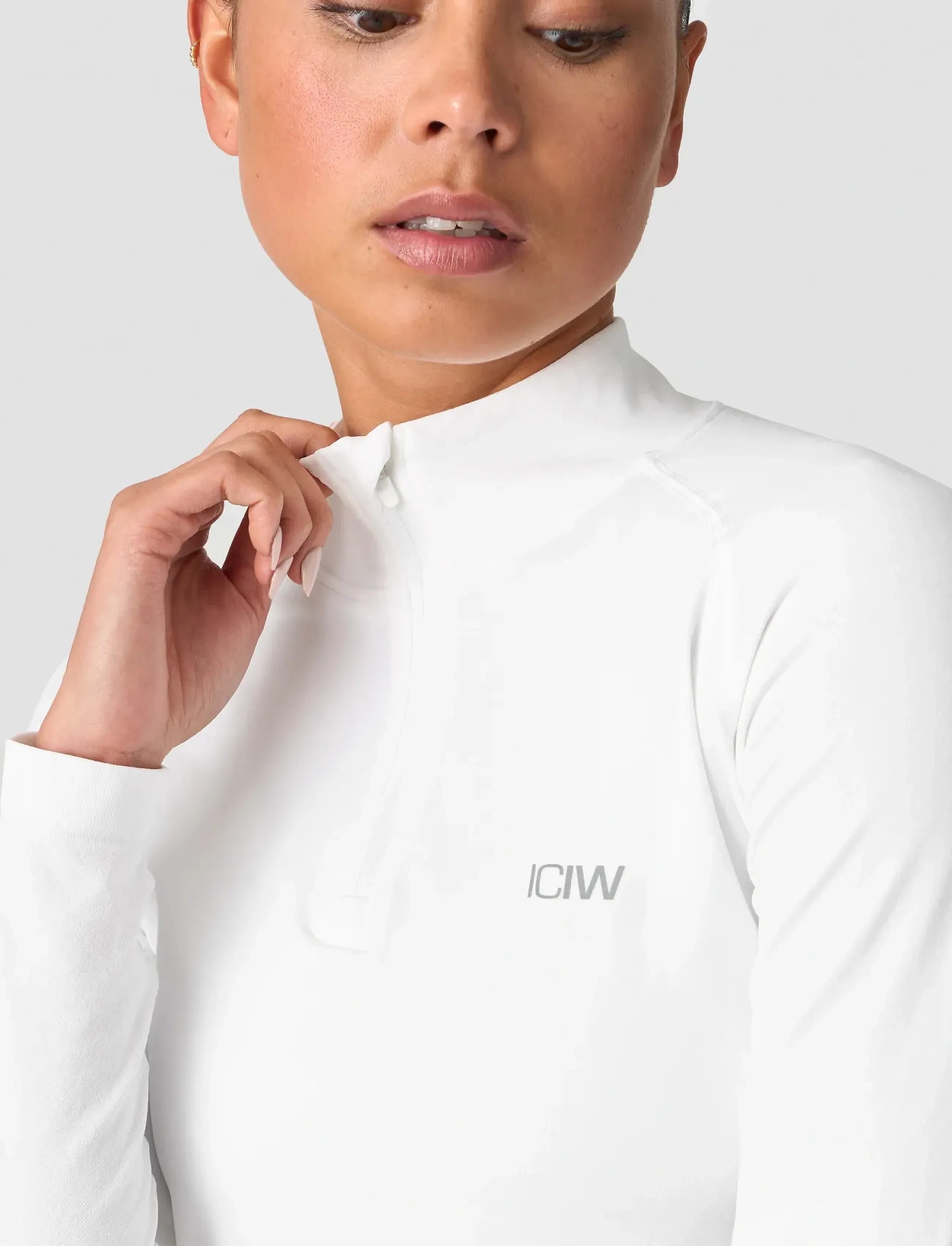 Define Seamless 1/4 Zip W 6