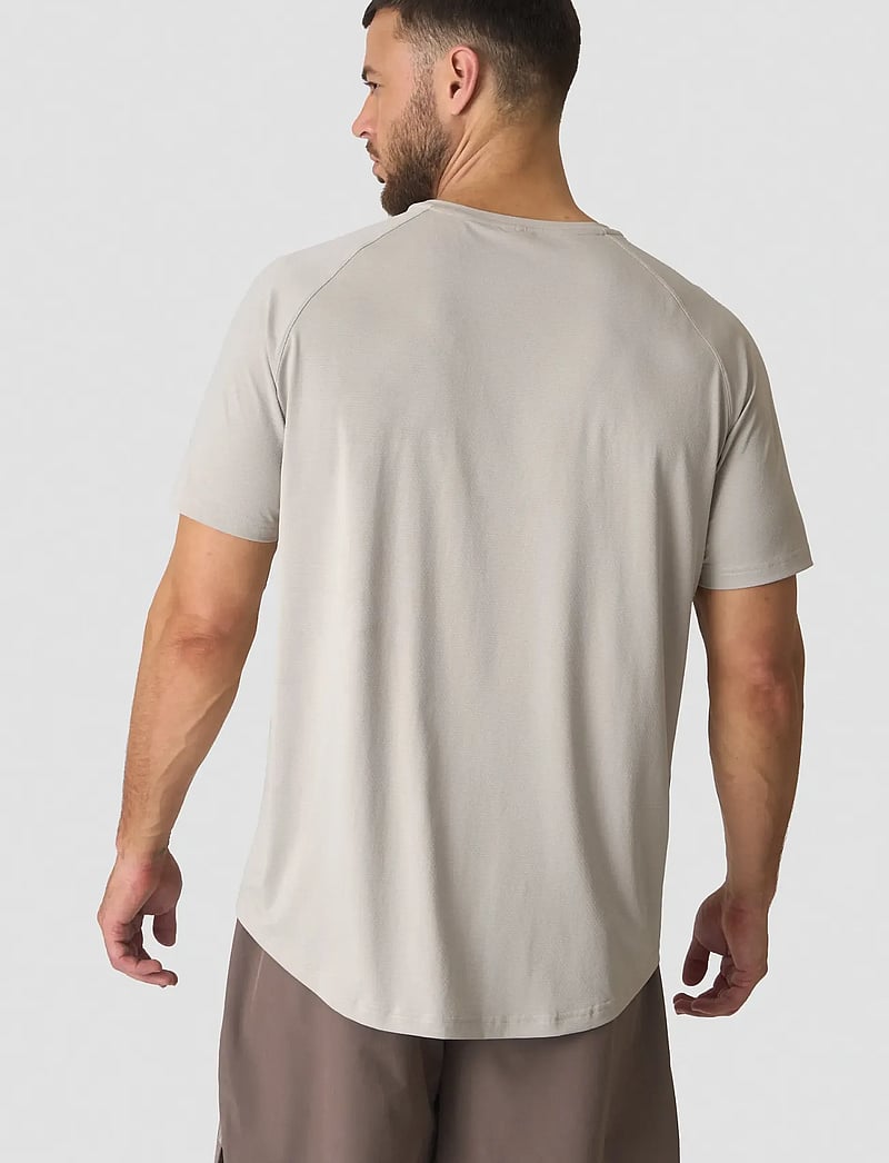ICANIWILL - Stride Raglan T-shirt M - t-shirts - cloudy grey - 3