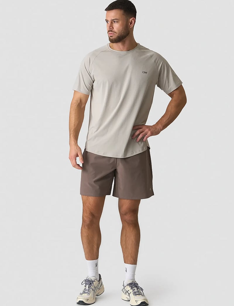 ICANIWILL - Stride Raglan T-shirt M - t-shirts - cloudy grey - 5
