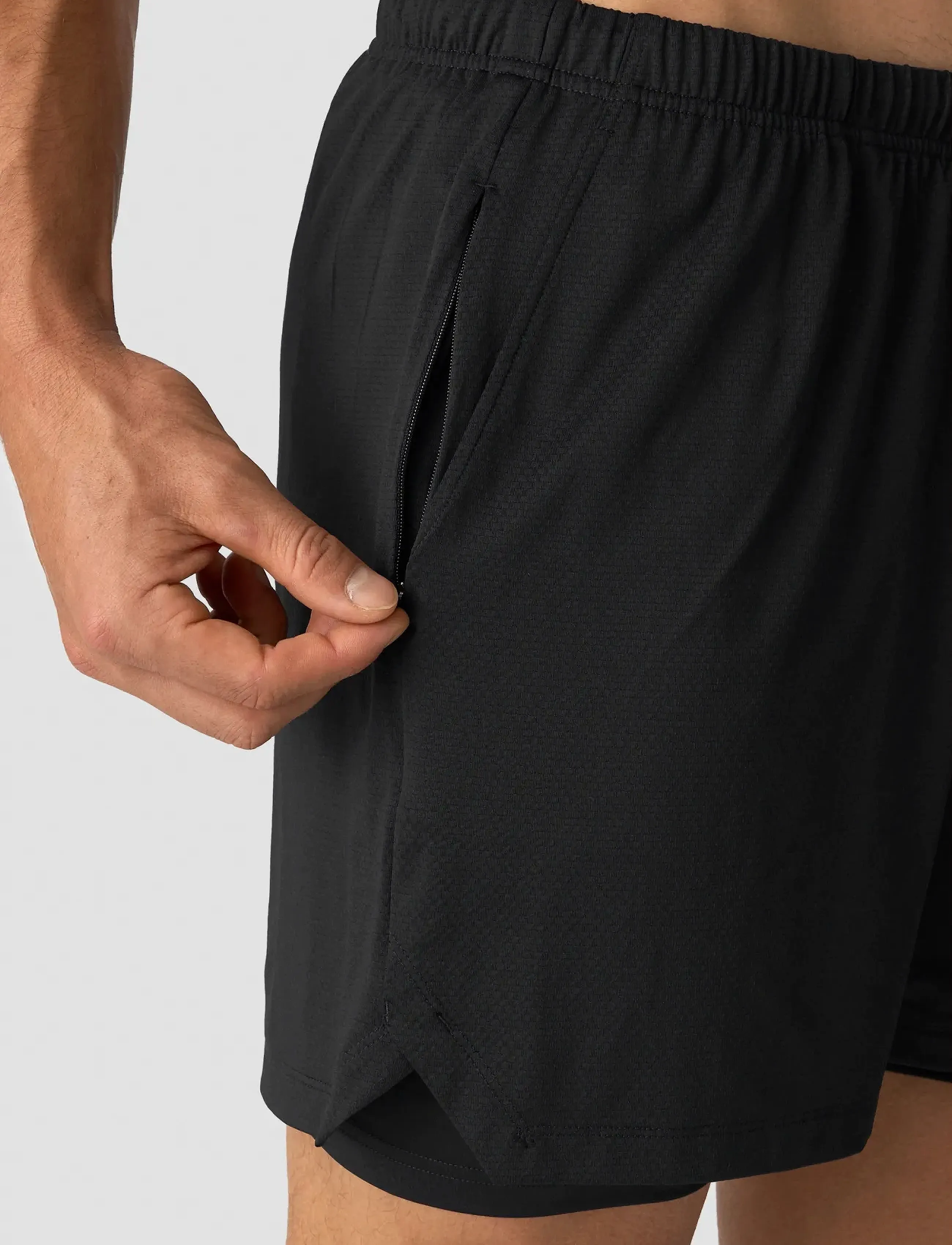 ICANIWILL - Stride 2-in-1 Shorts M - lühikesed treeningpüksid - black - 3